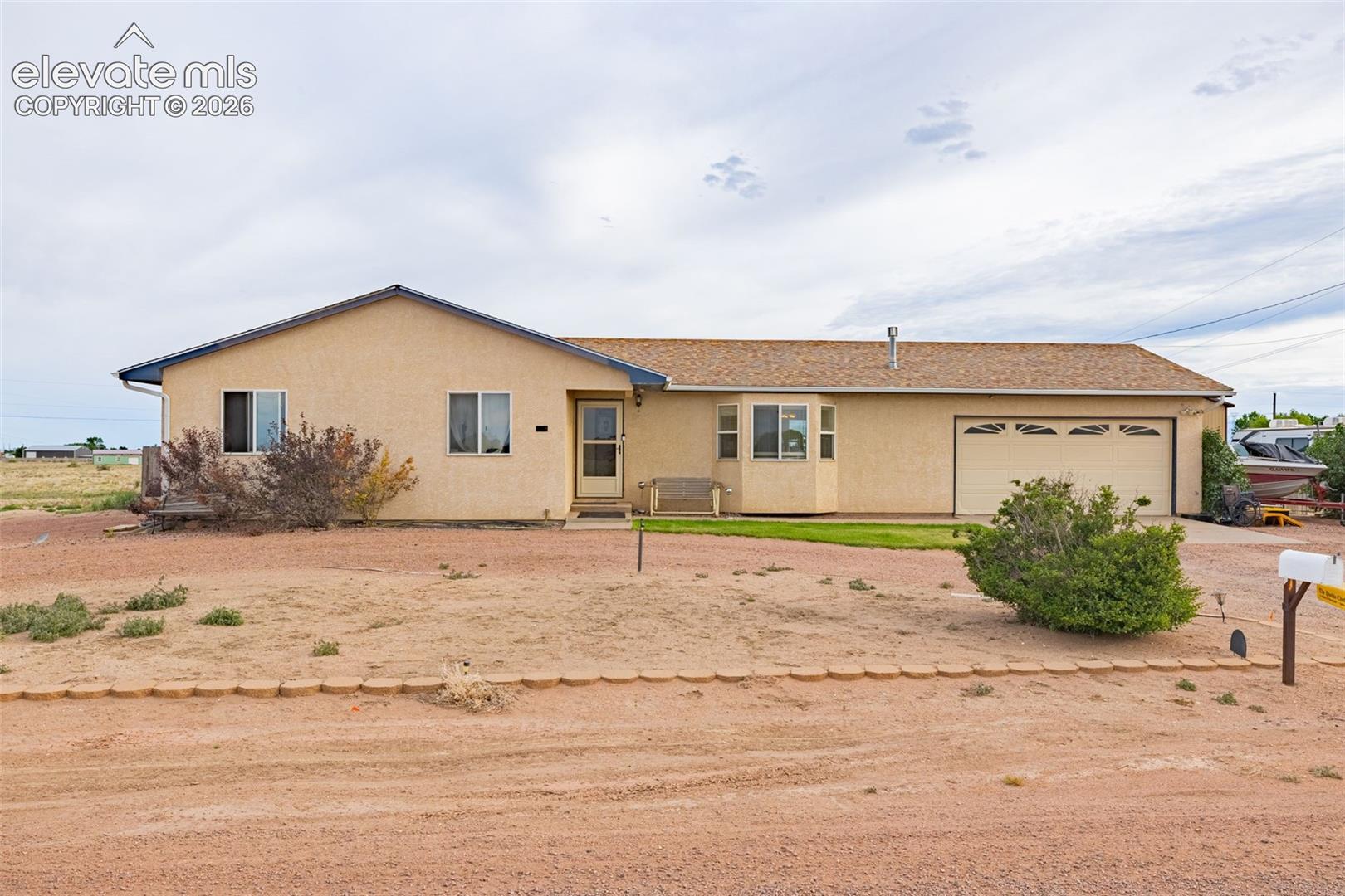 1128 E Rustic Drive — photo