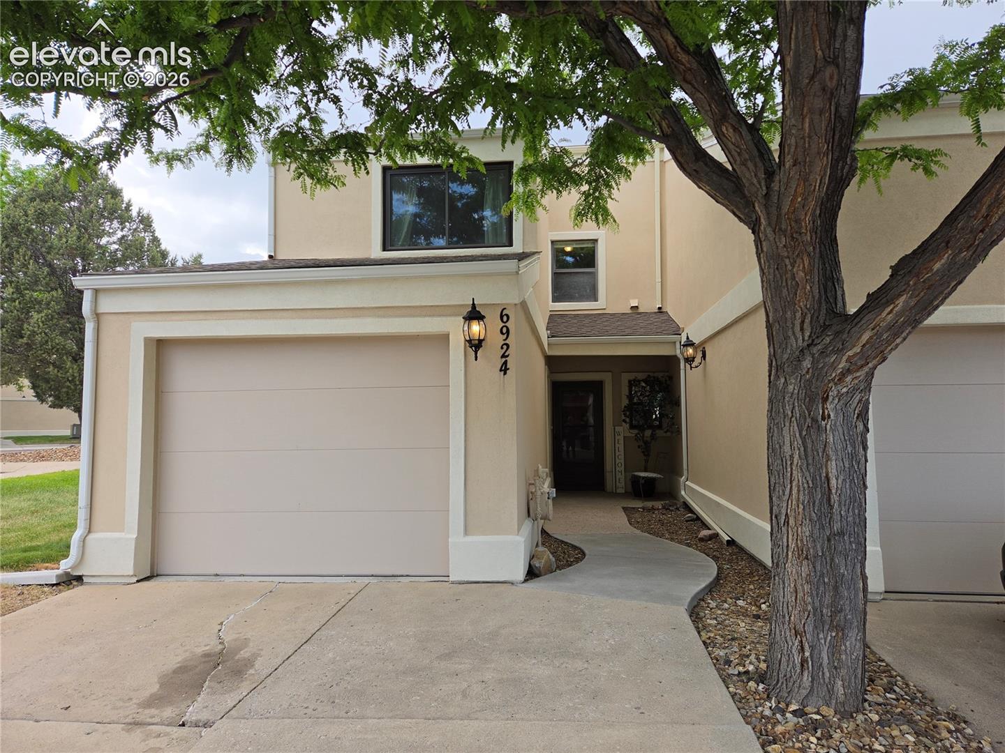 6924 Gayle Lyn Lane — photo