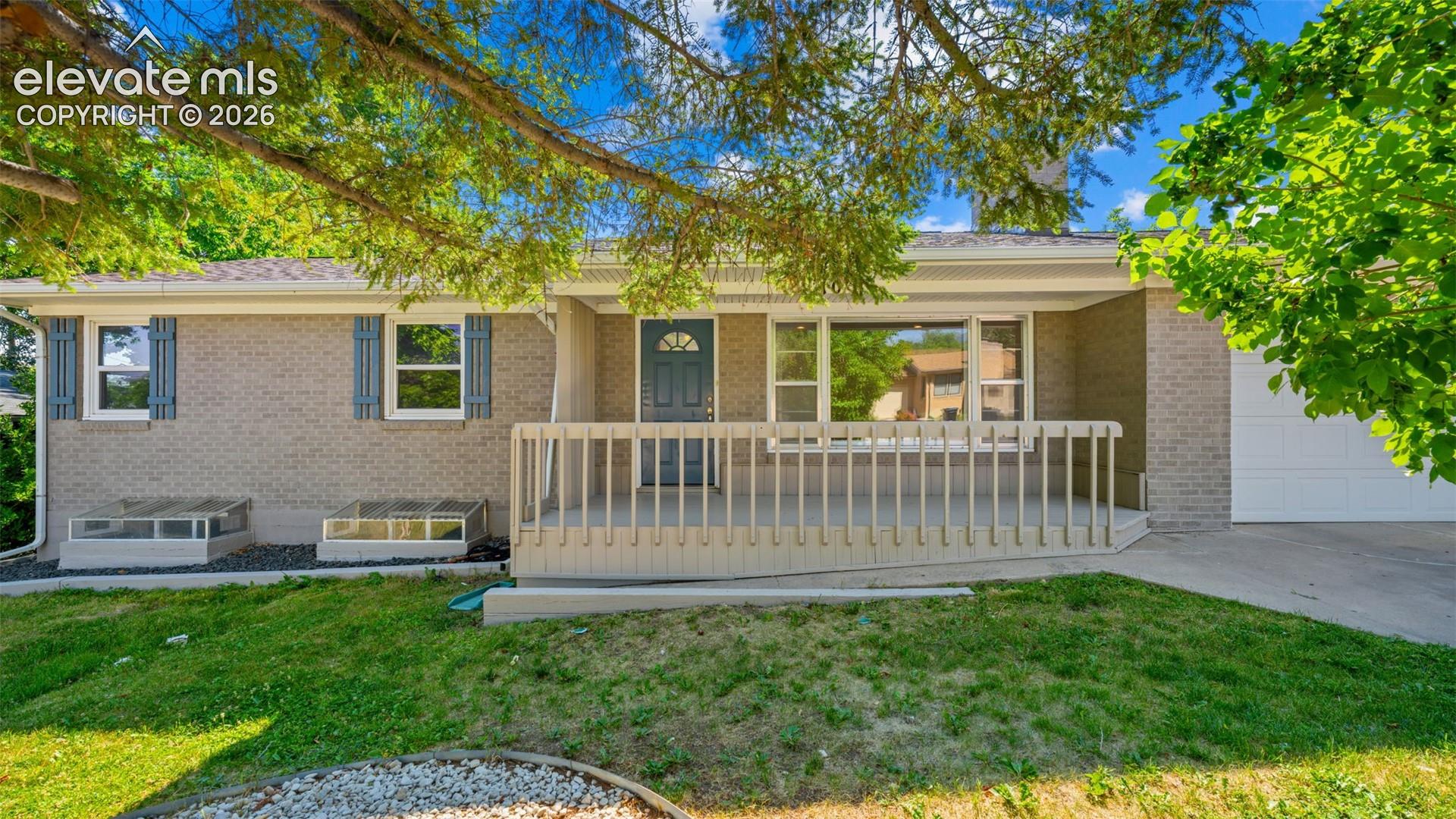 10 El Sereno Drive — photo