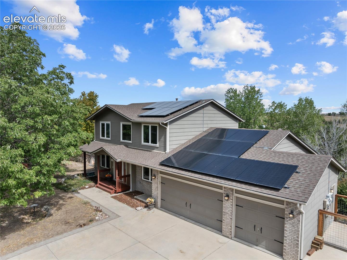 3645 E Cresta Loma Circle — photo
