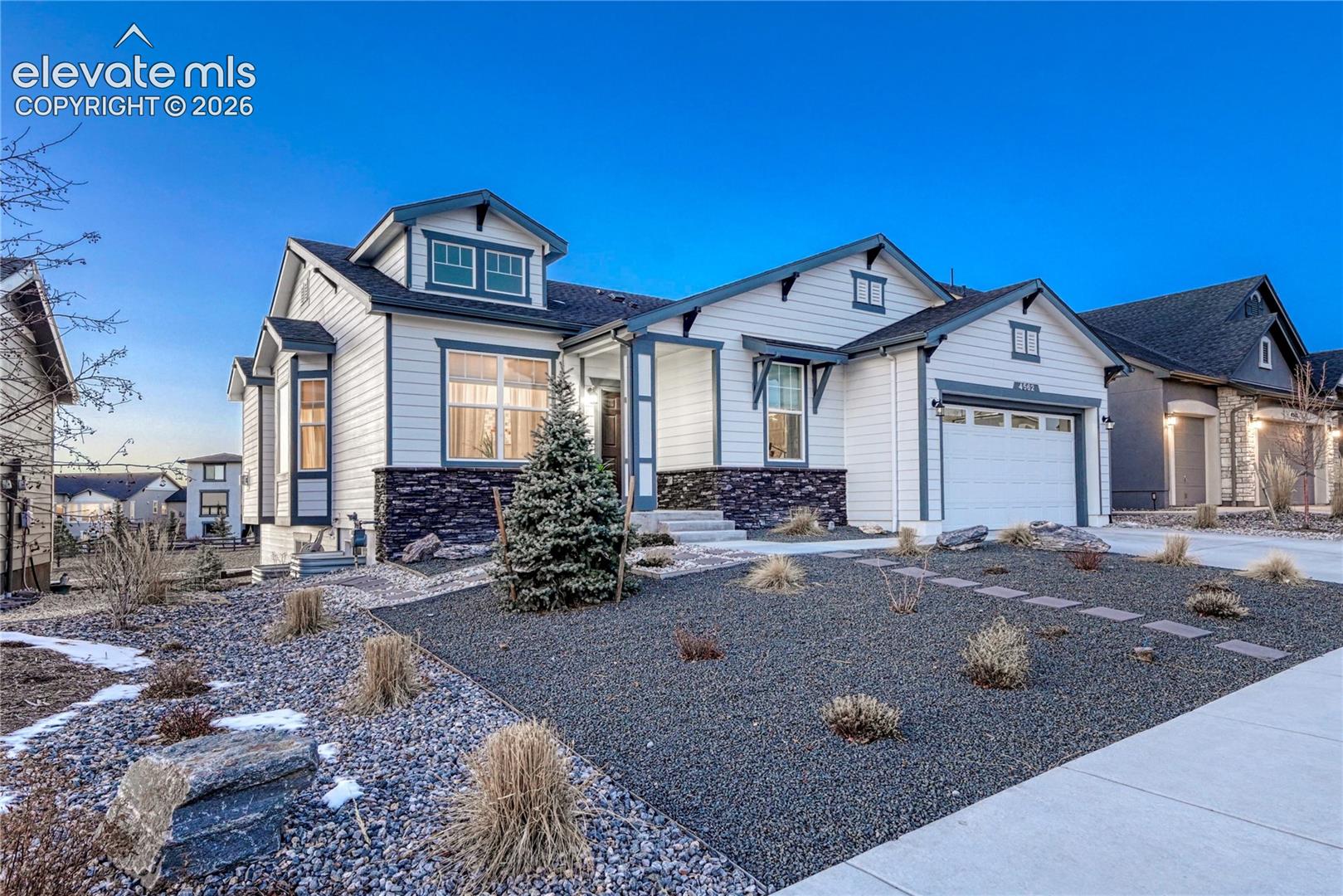 4562 Horse Gulch Loop — photo