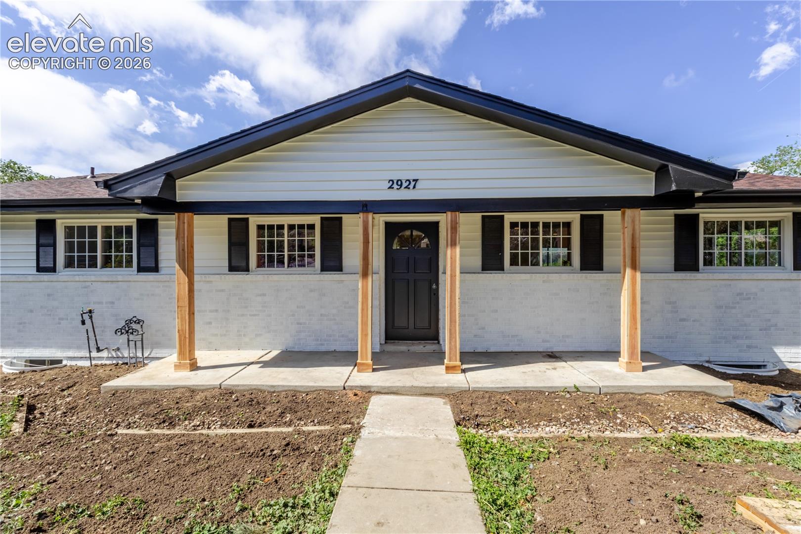2927 Garden Hill Drive — photo