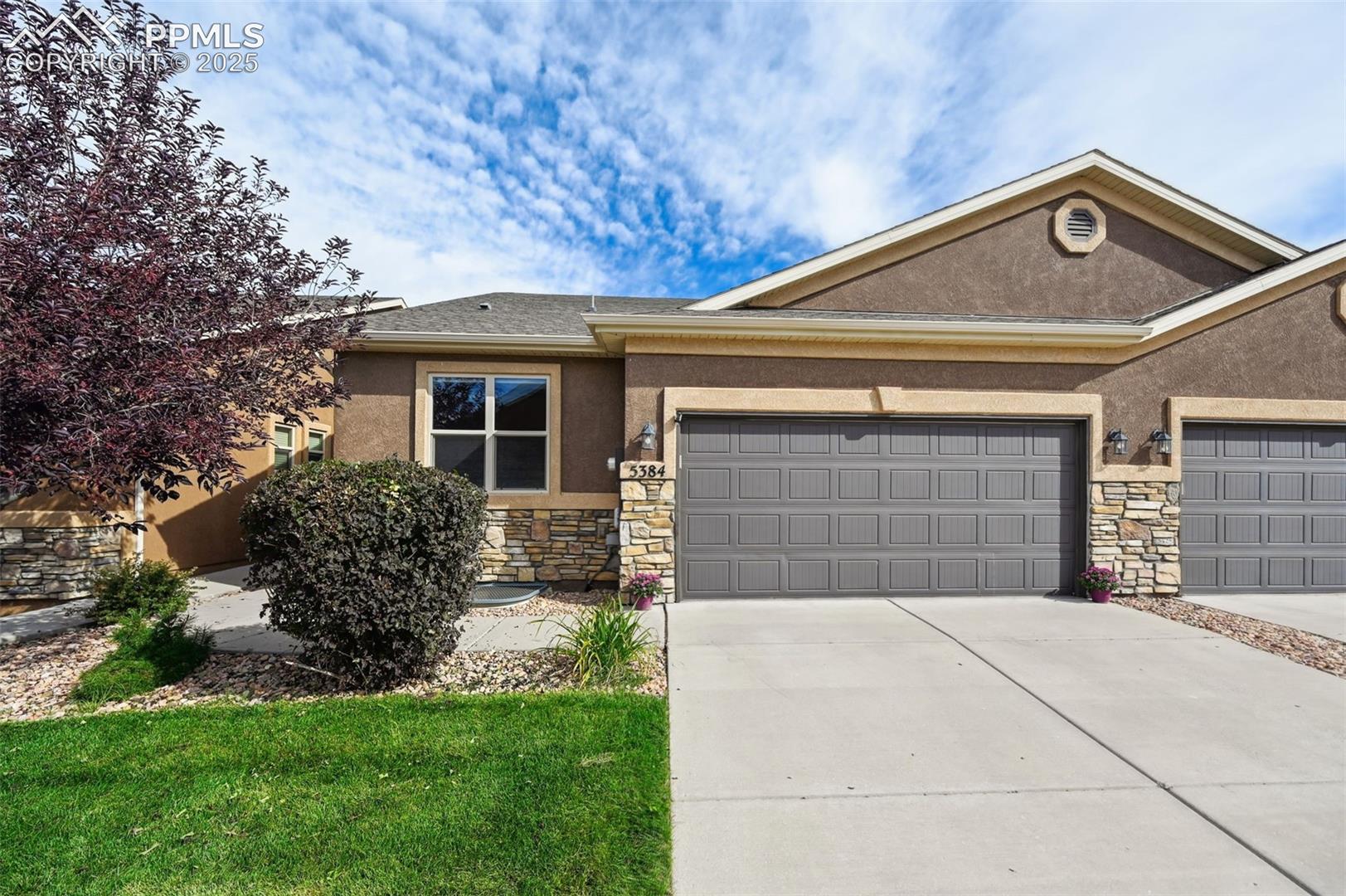 5384 Oak Spring Heights — photo