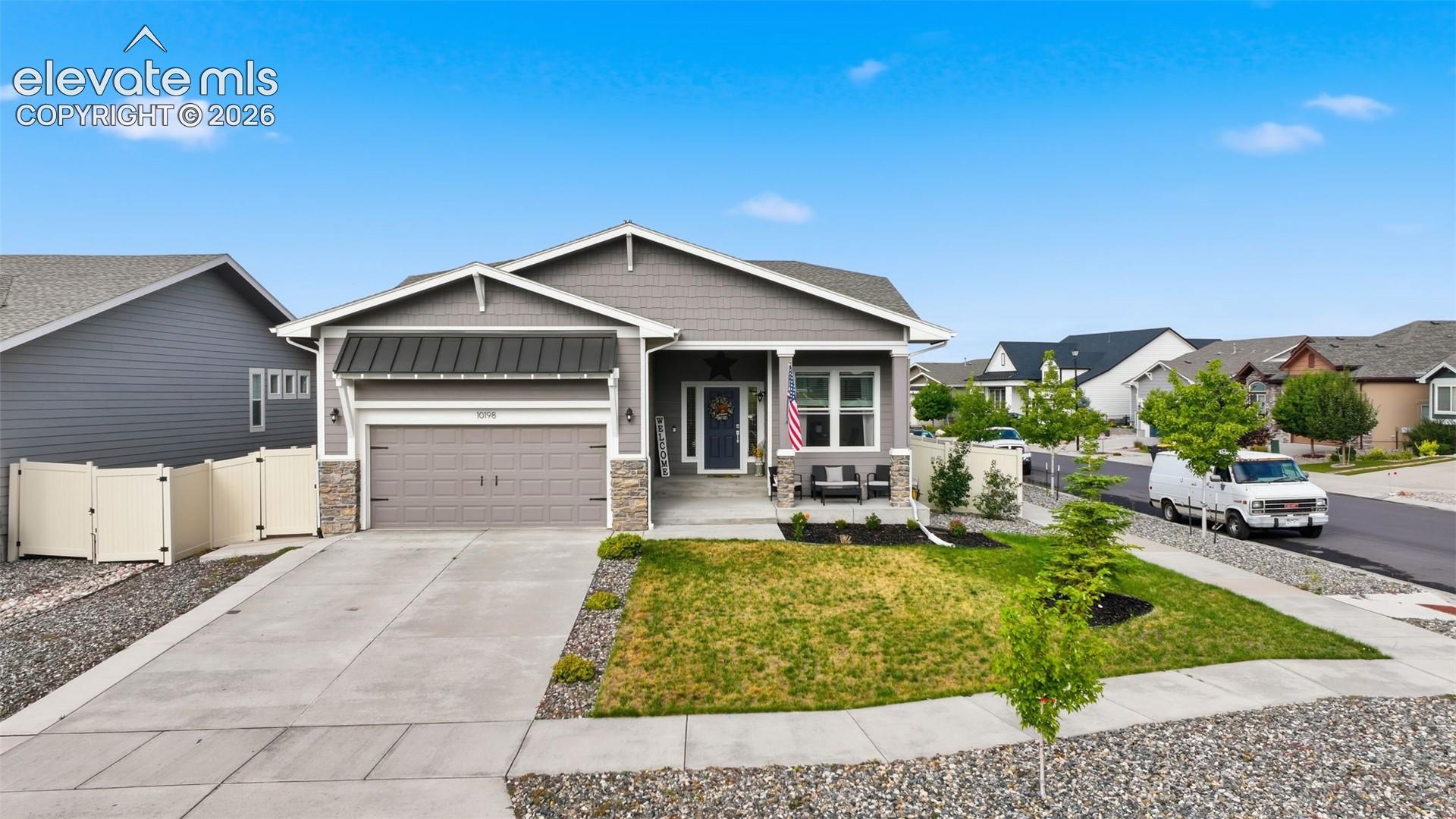 10198 Golf Crest Drive — photo