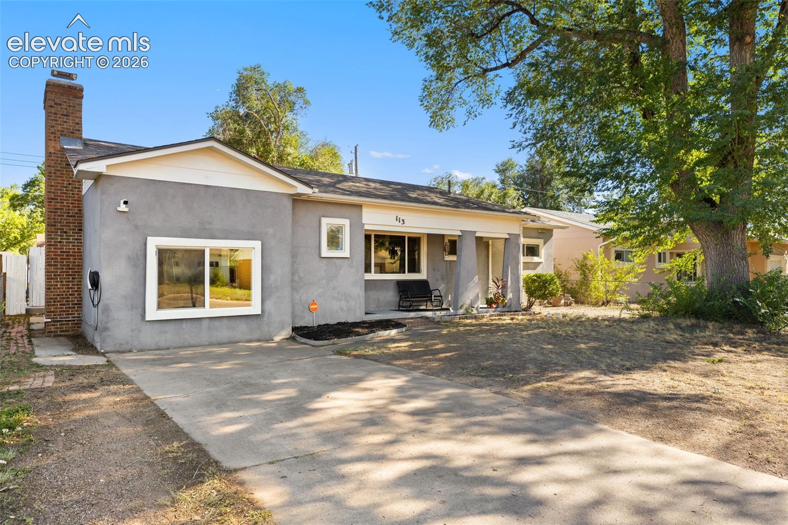 113 Everett Drive — photo