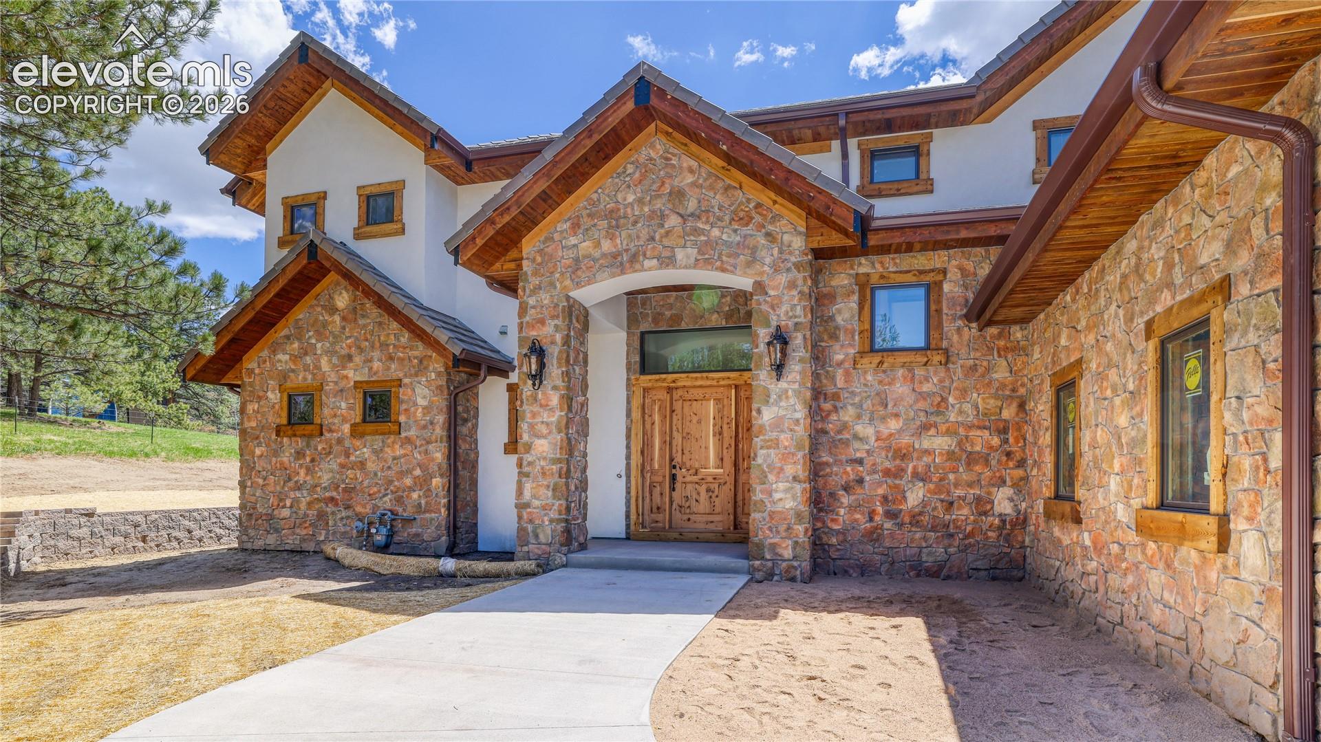 11790 Huckleberry Drive — photo