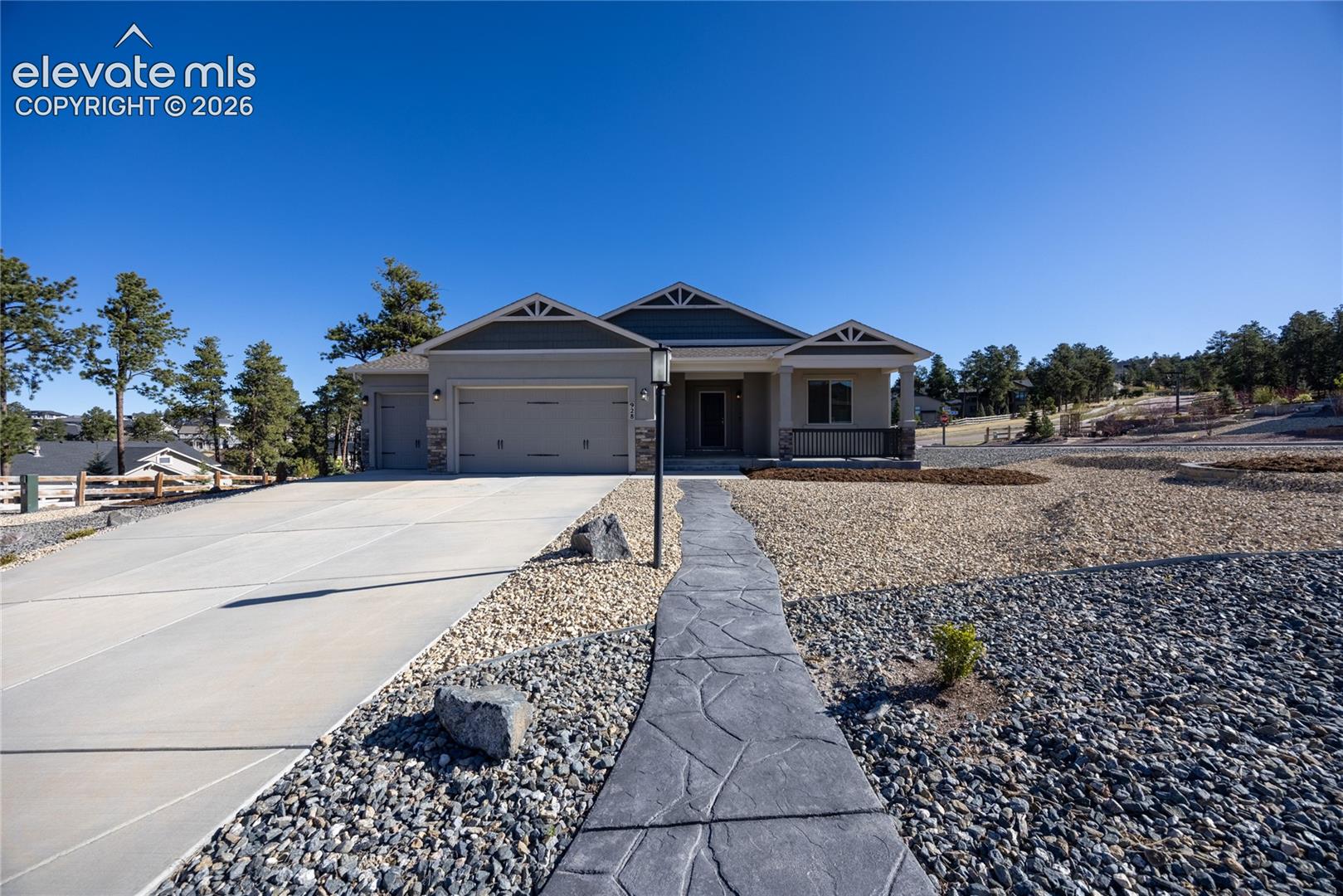 928 Graywoods Terrace — photo