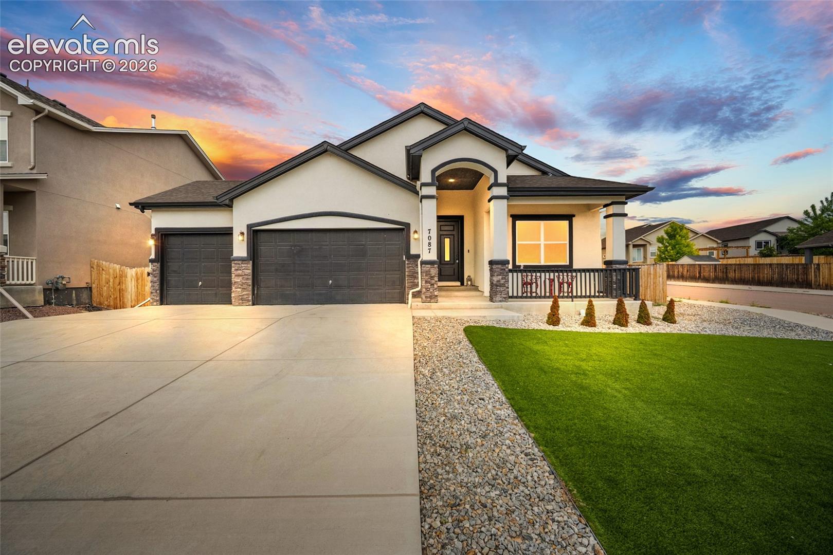 7087 Bigtooth Maple Drive — photo