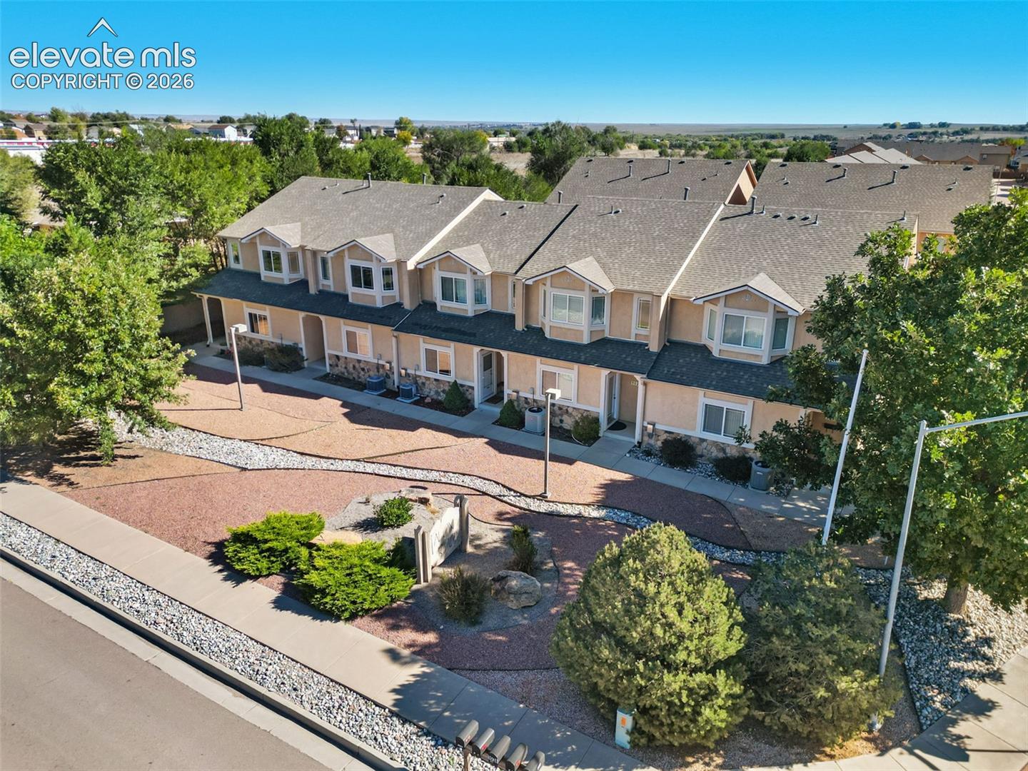 1034 Fountain Mesa Road — photo