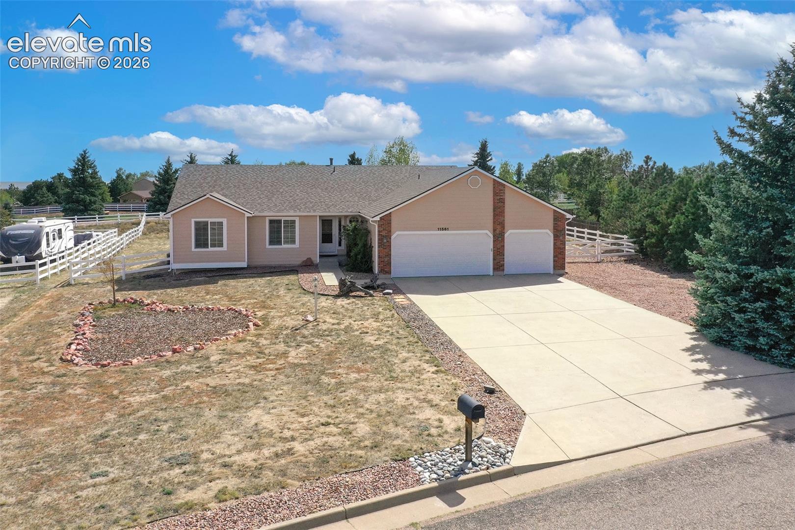 11561 Allendale Drive — photo