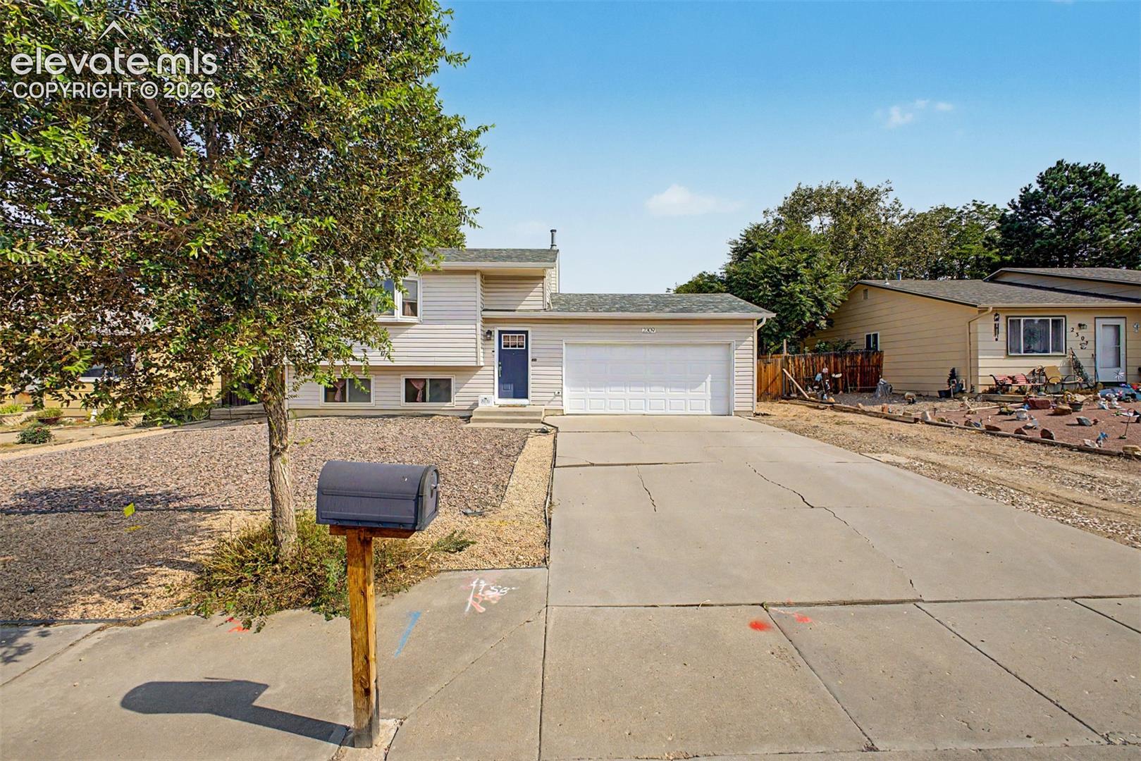 2309 South Drive — photo