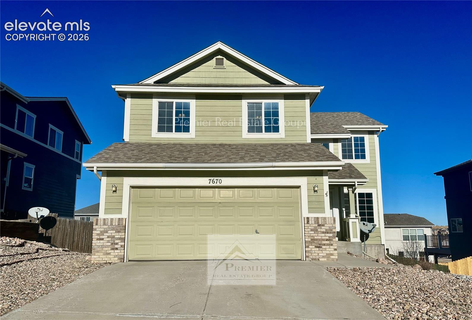7670 Bentwater Drive — photo