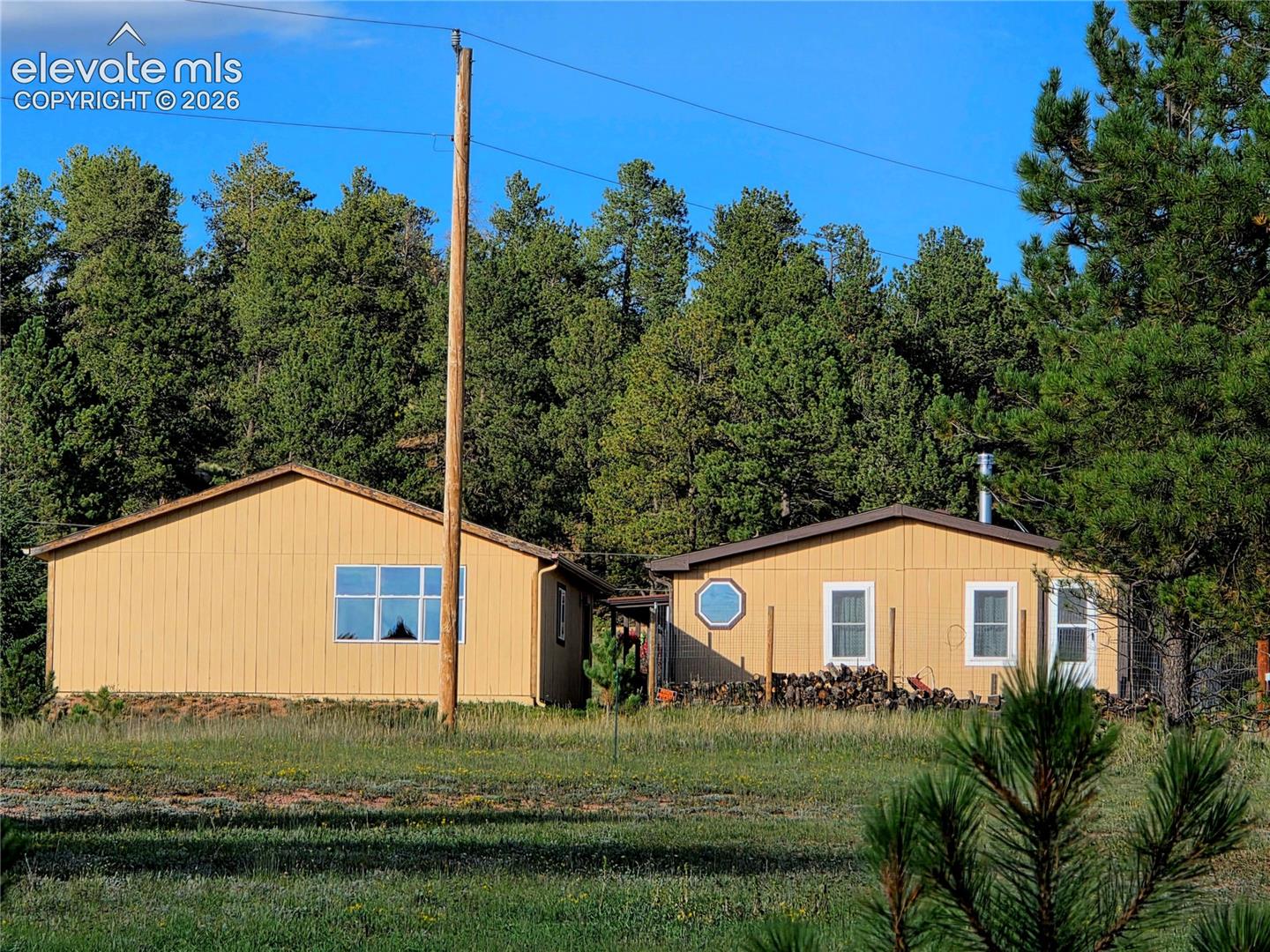 891 S Mountain Estates Road — photo