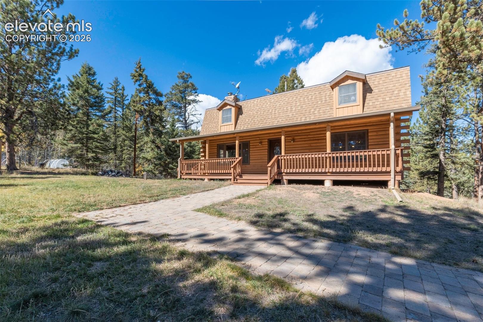457 Stonehenge Drive — photo