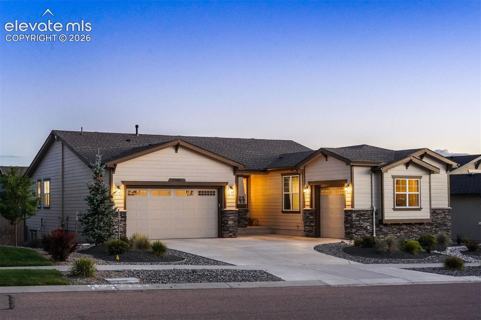 4354 Hanging Lake Circle — photo