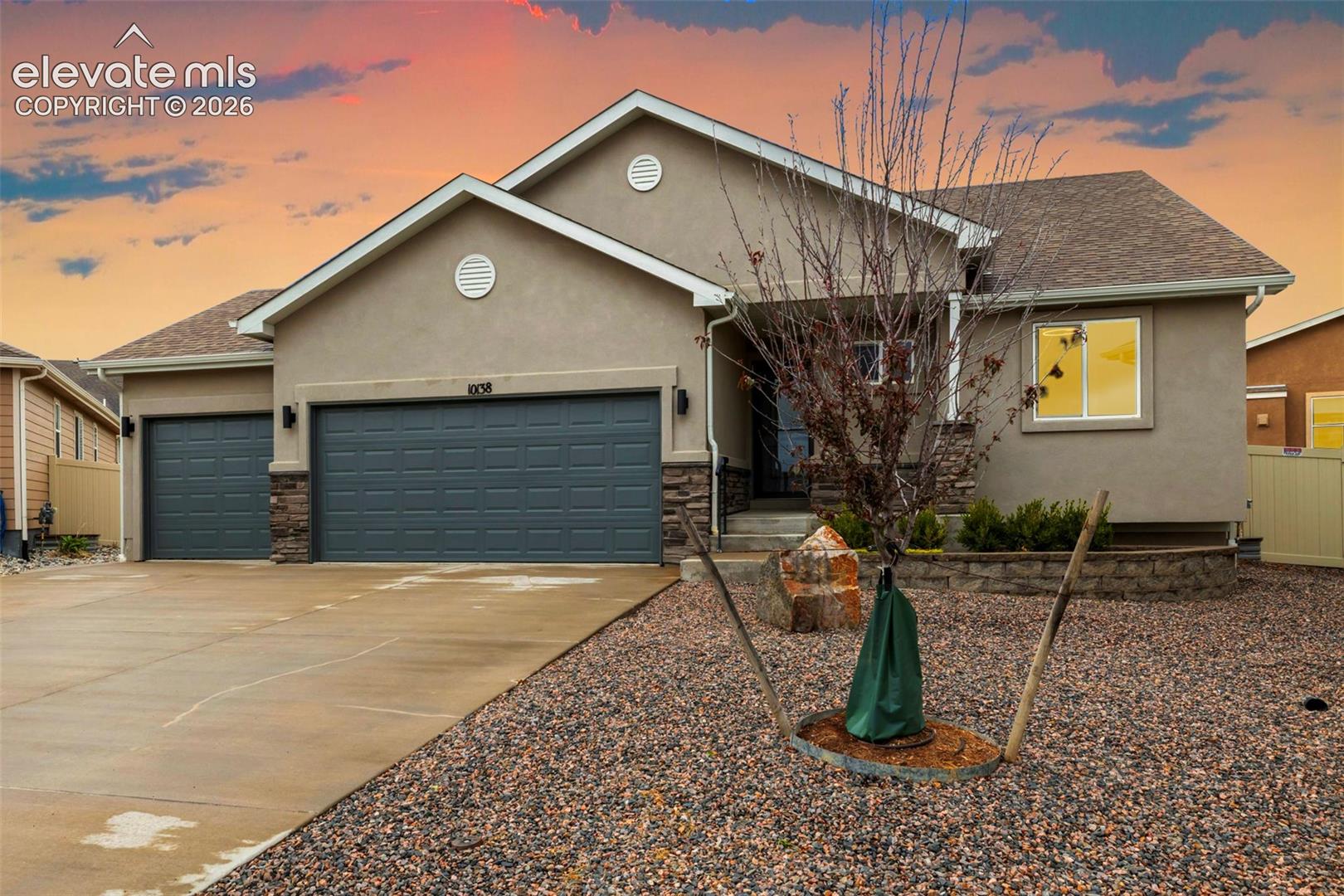 10138 Golf Crest Drive — photo