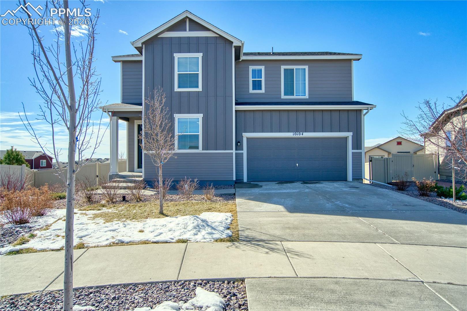 10104 Bluffstone Court — photo