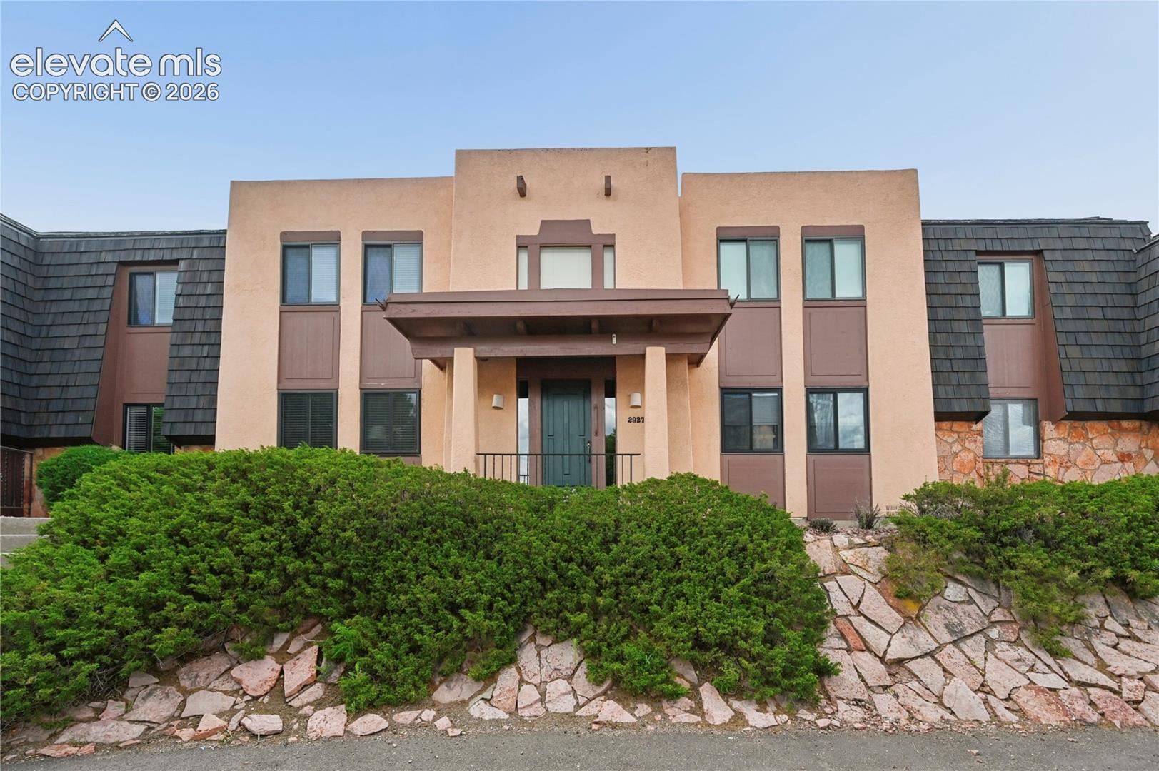 2927 Mesa Road C — photo