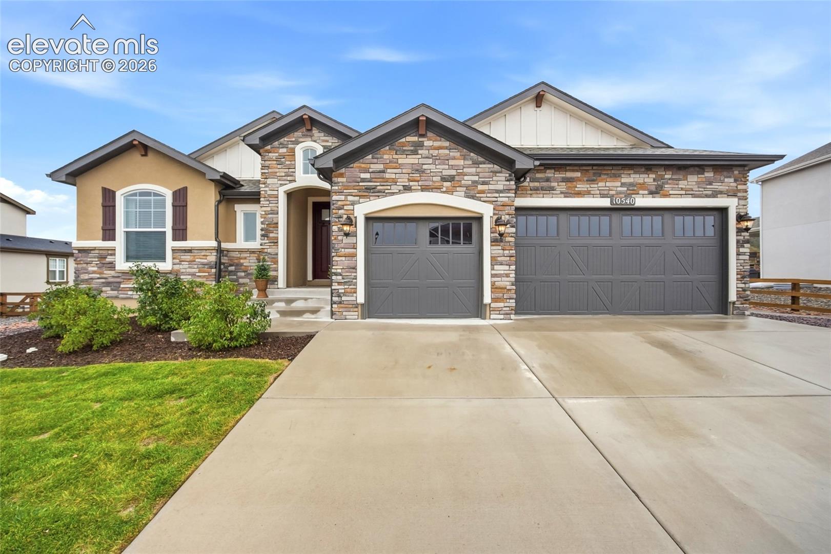 10540 Wrangell Circle — photo