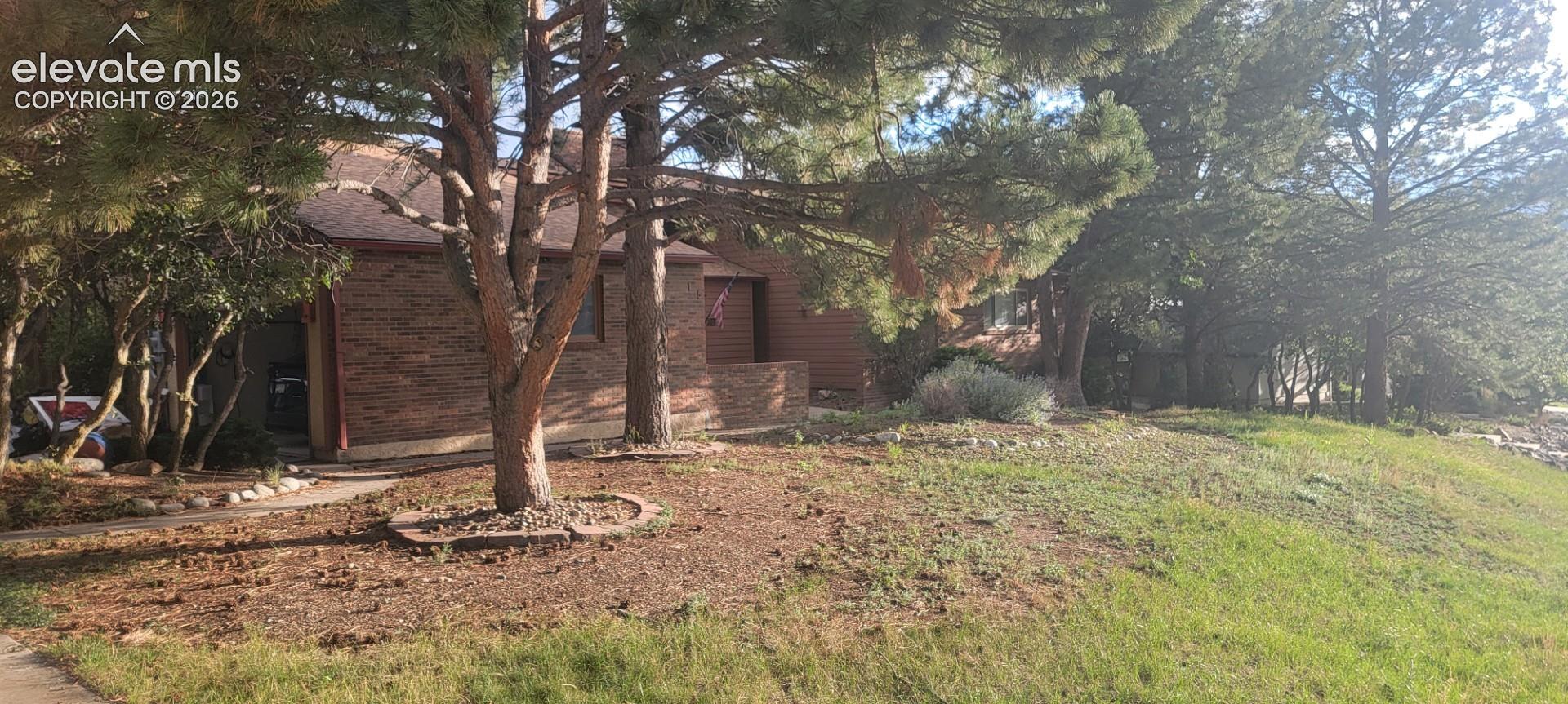 135 Rangely Drive — photo