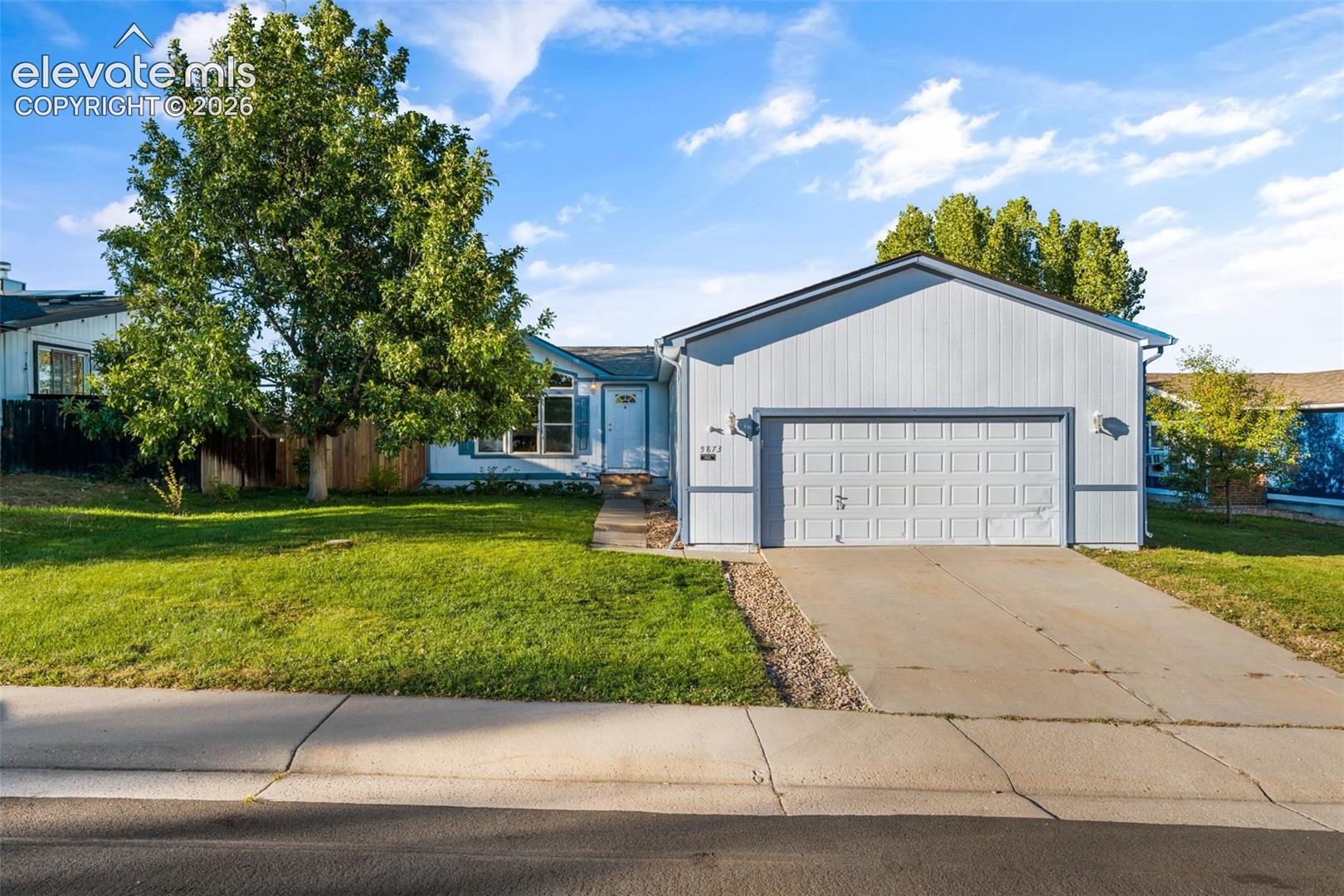 5873 S Quemoy Circle — photo