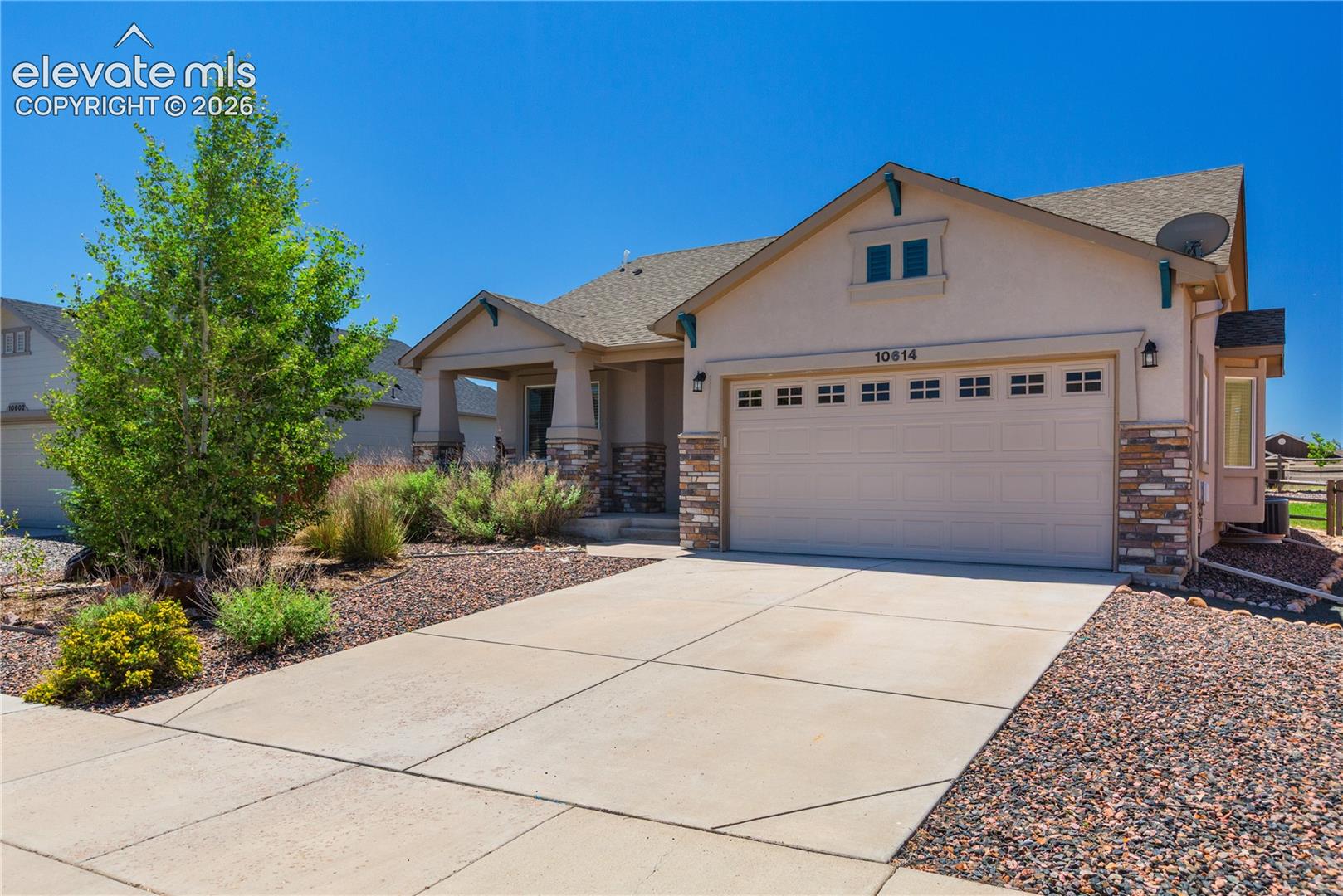 10614 Mt Emerald Drive — photo