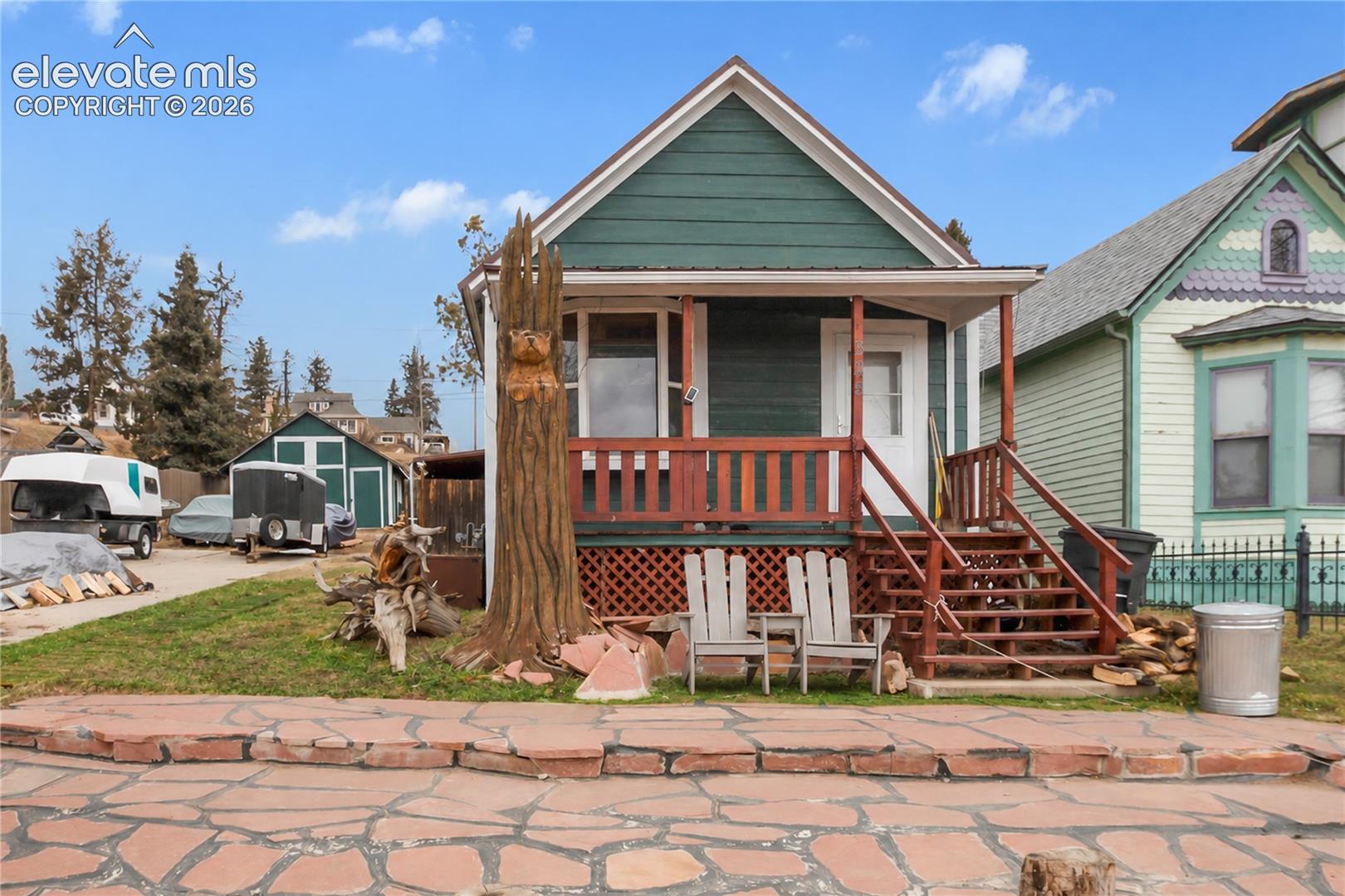 325 E Eaton Avenue — photo
