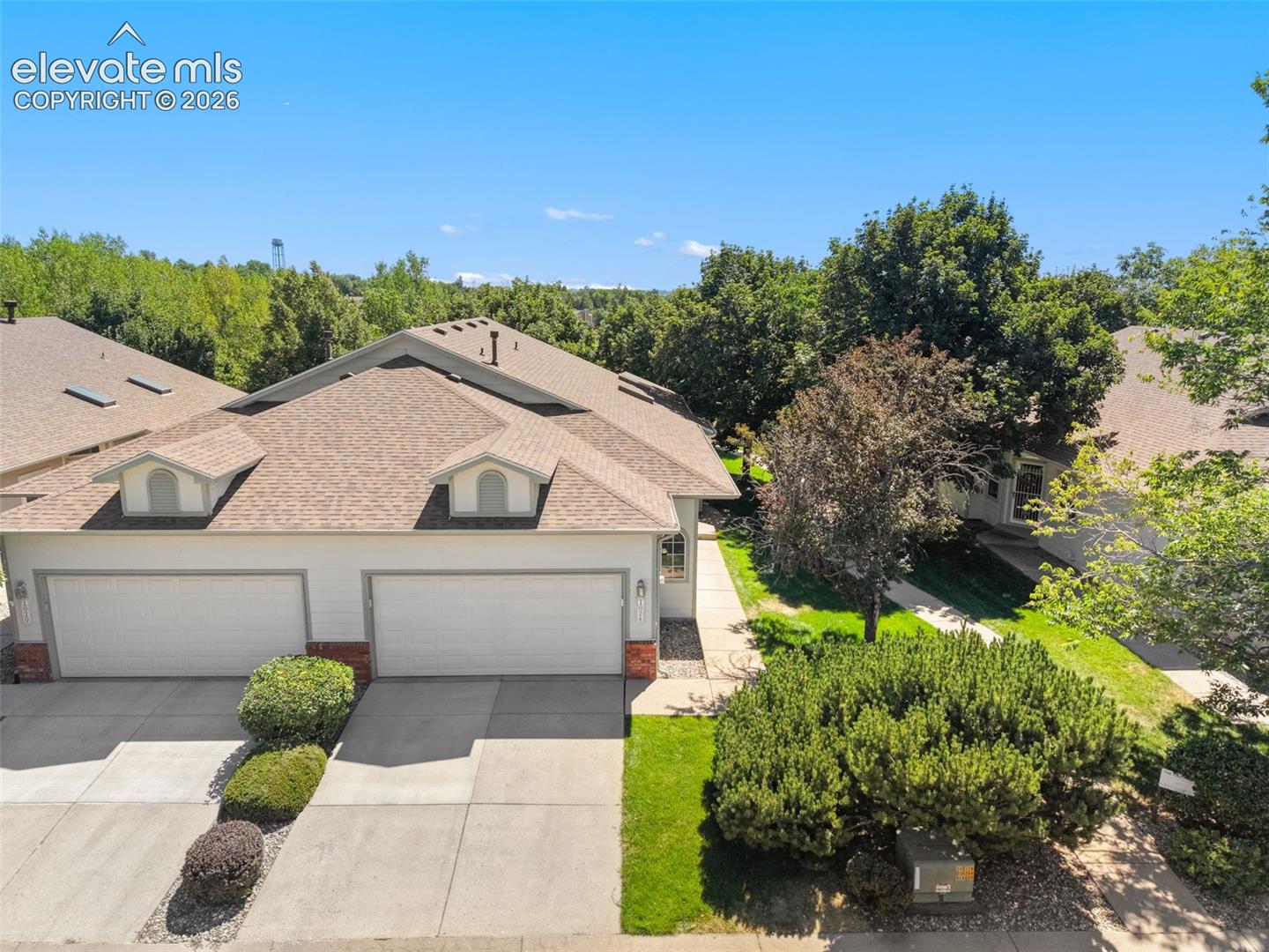 1024 Samuel Point — photo