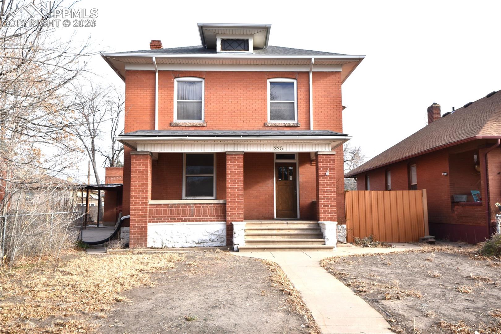 225 W Evans Avenue — photo