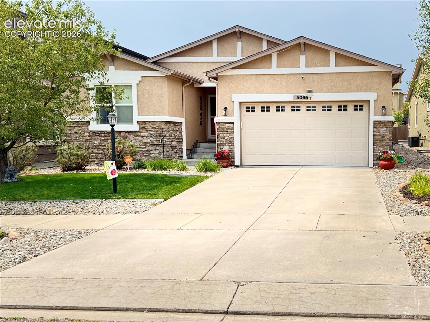 5066 Petrified Forest Trail — photo