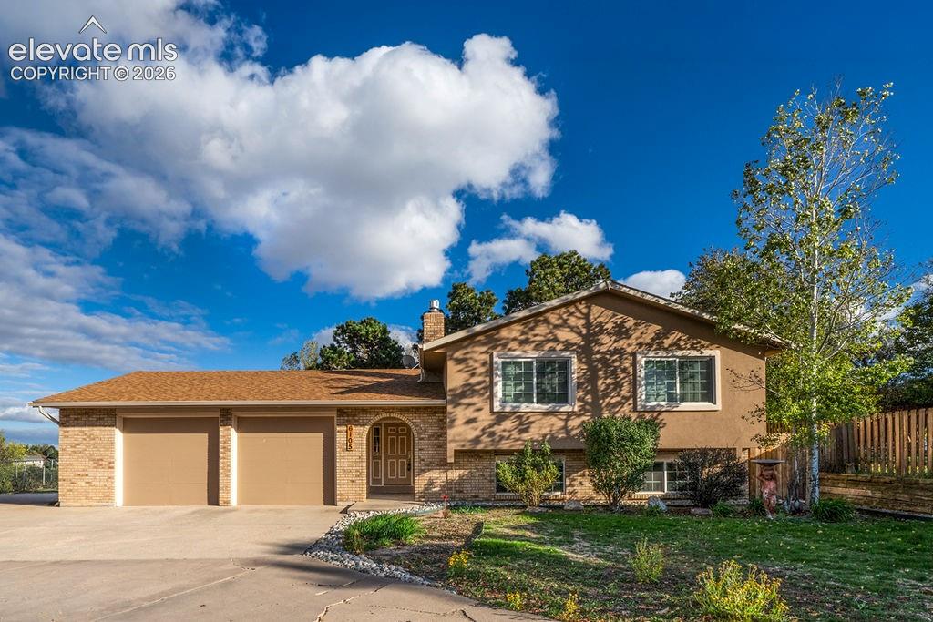 6105 Del Paz Court — photo