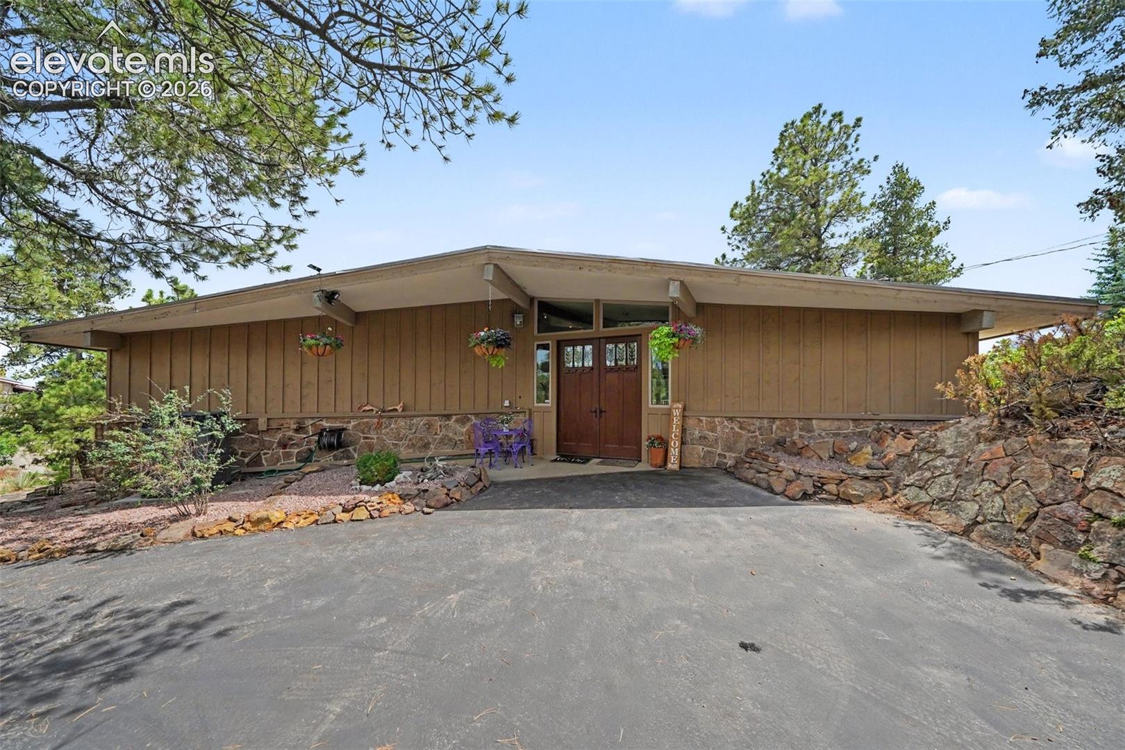 745 Timber Valley Road, Colorado Springs CO 80919 — photo 2