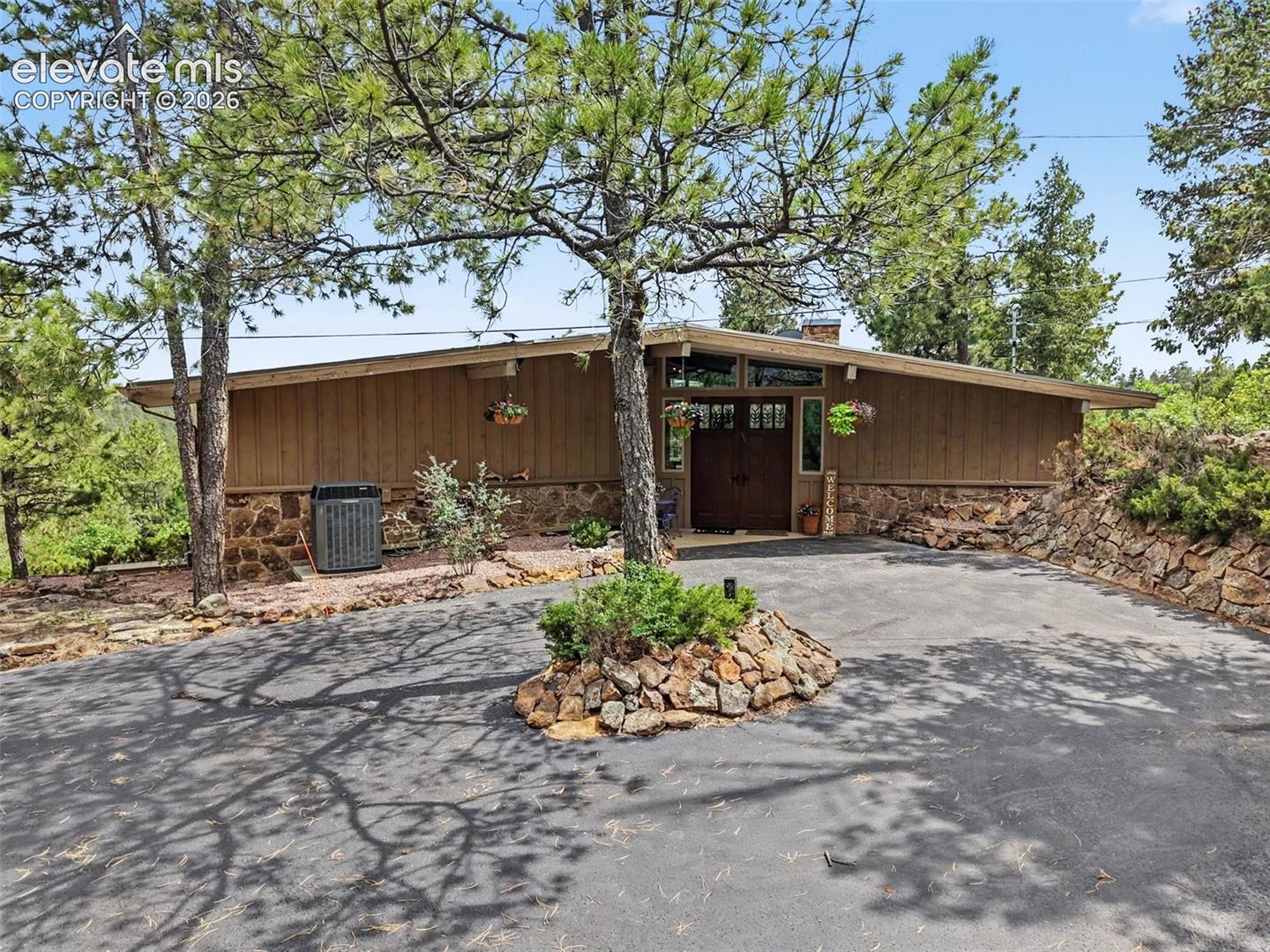 745 Timber Valley Road, Colorado Springs CO 80919 — photo 3