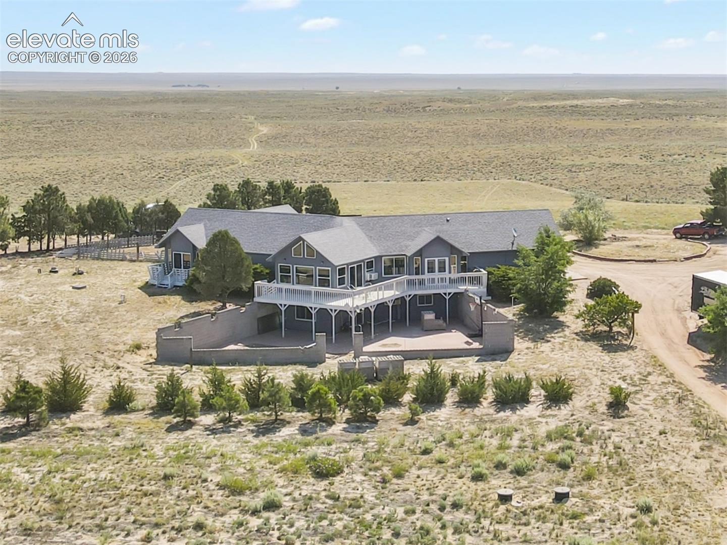 13550 Whistling Hills Lane — photo