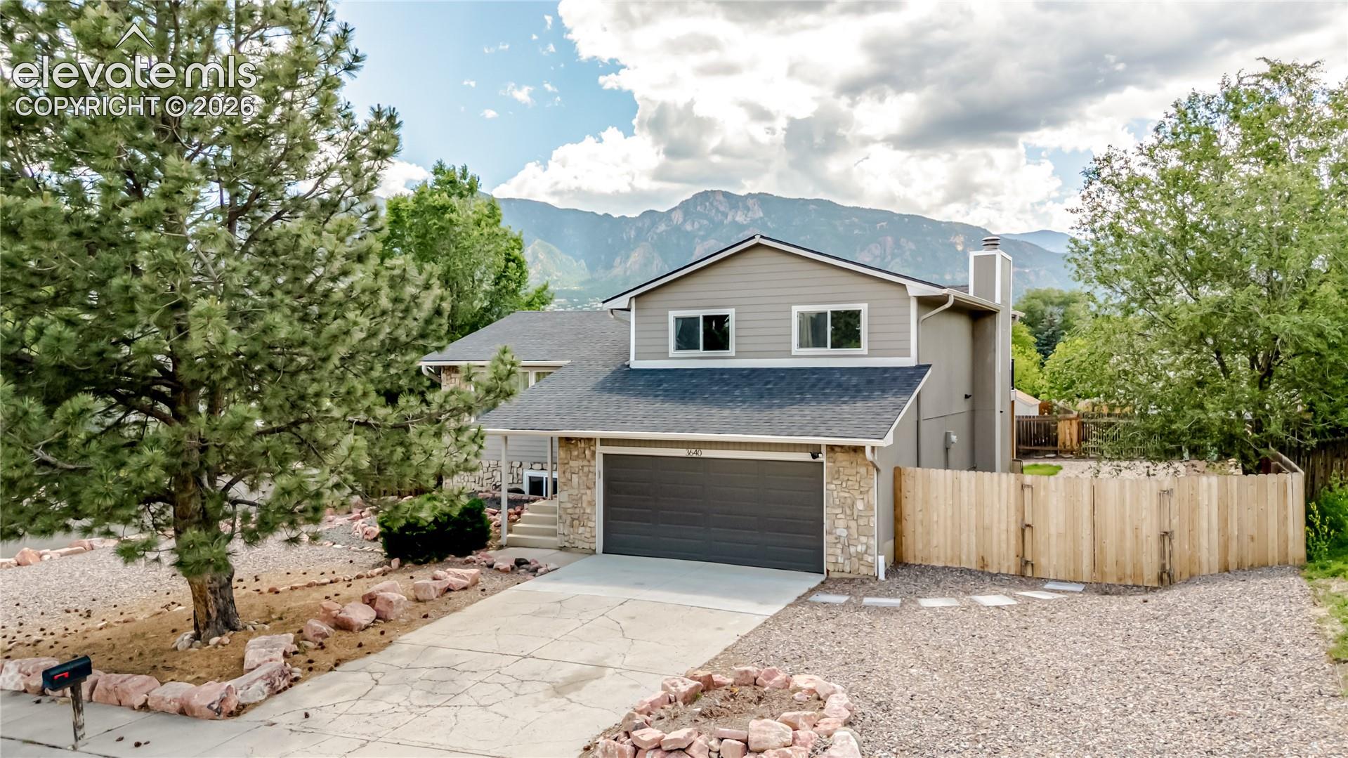3640 Trailspur Place — photo