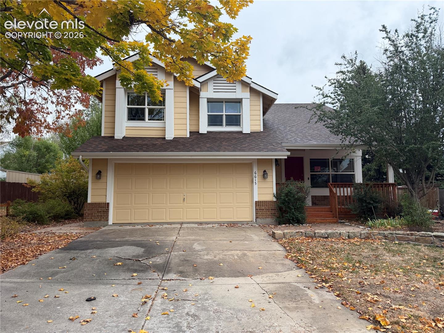6615 Mustang Pony Way — photo