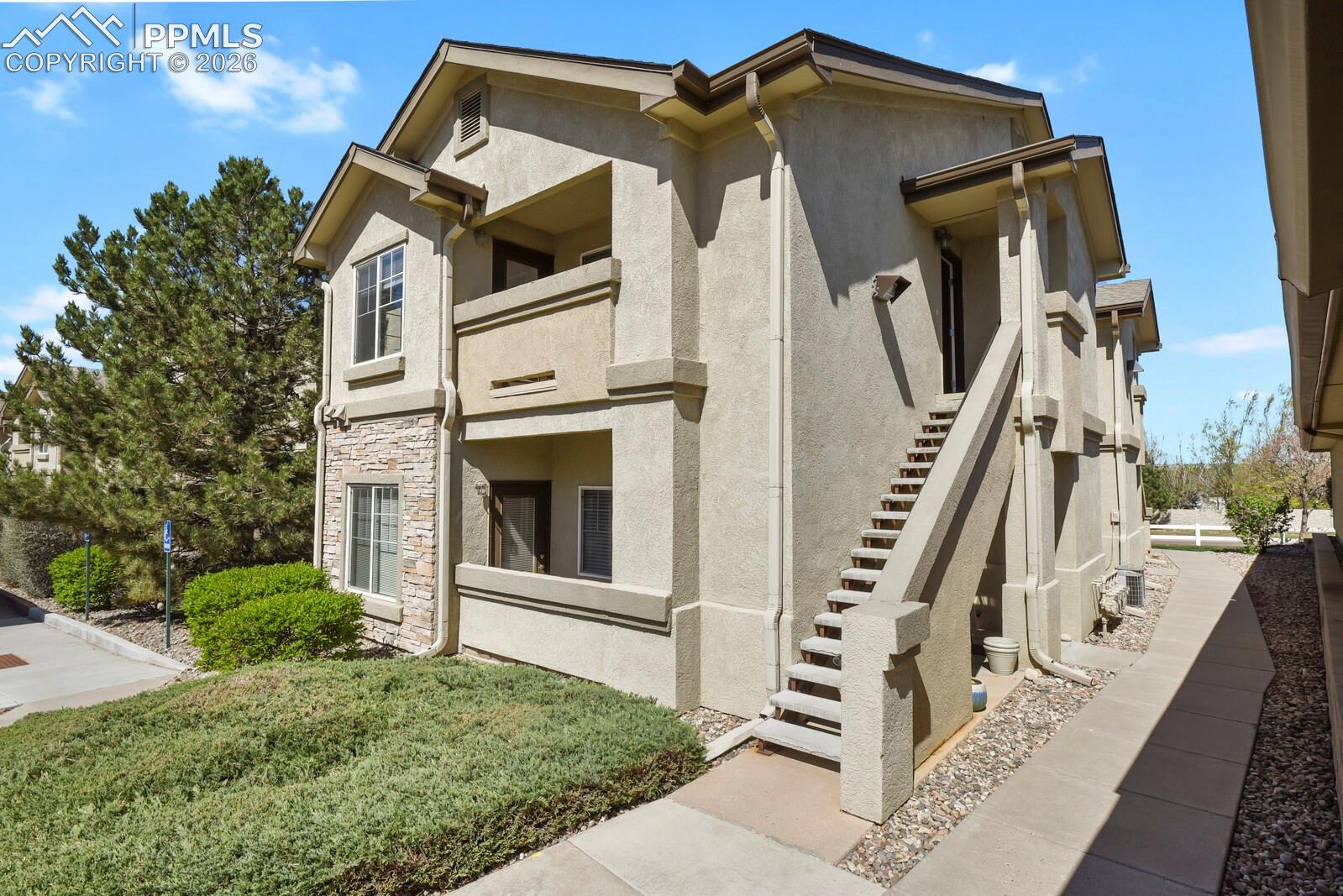 7004 Ash Creek Heights 204 — photo