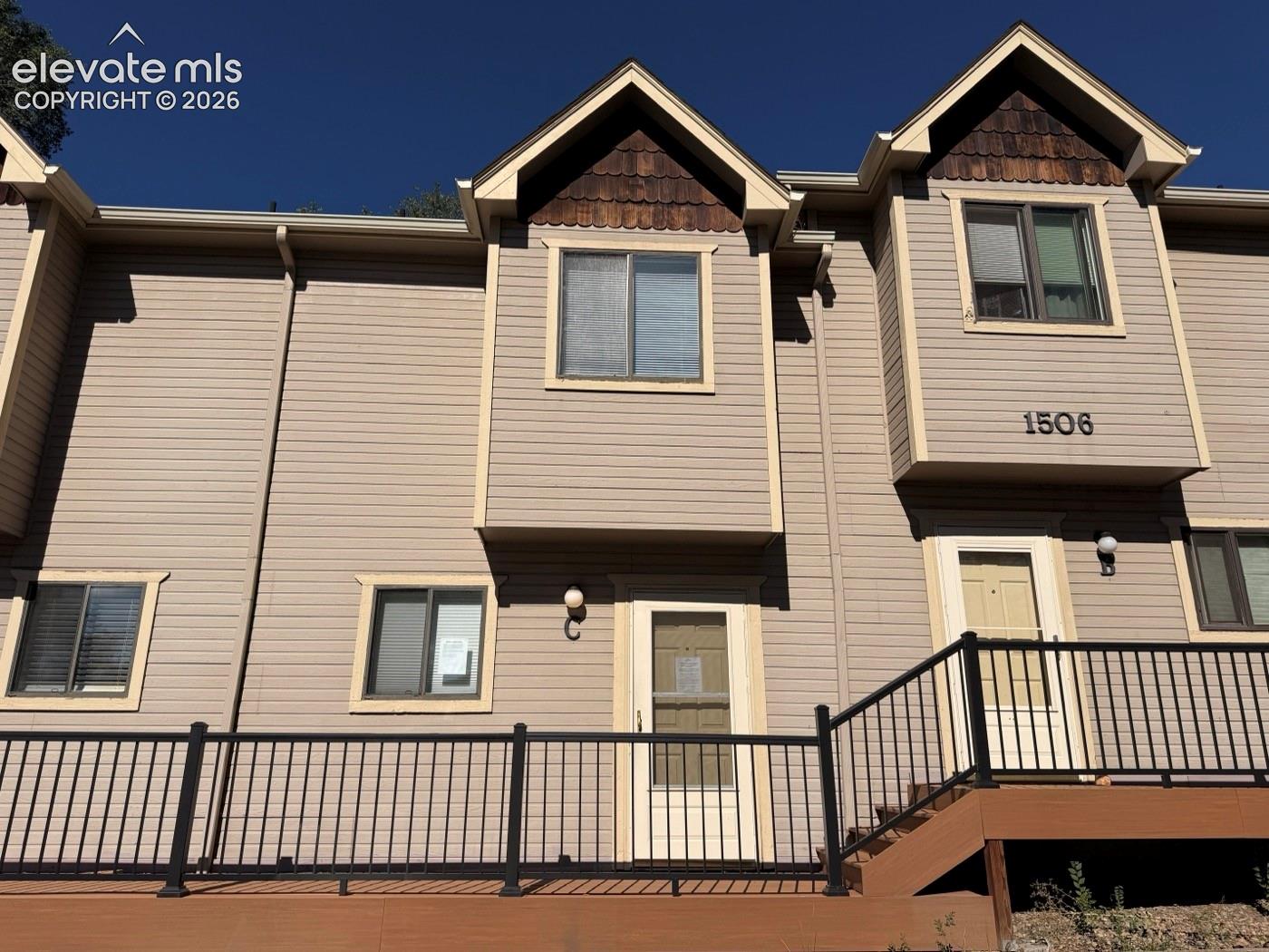 1506 Crestone Avenue C — photo