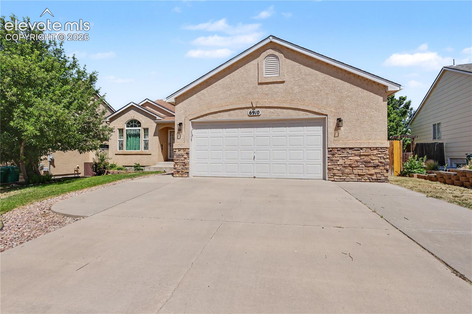 6910 Ketchum Drive — photo