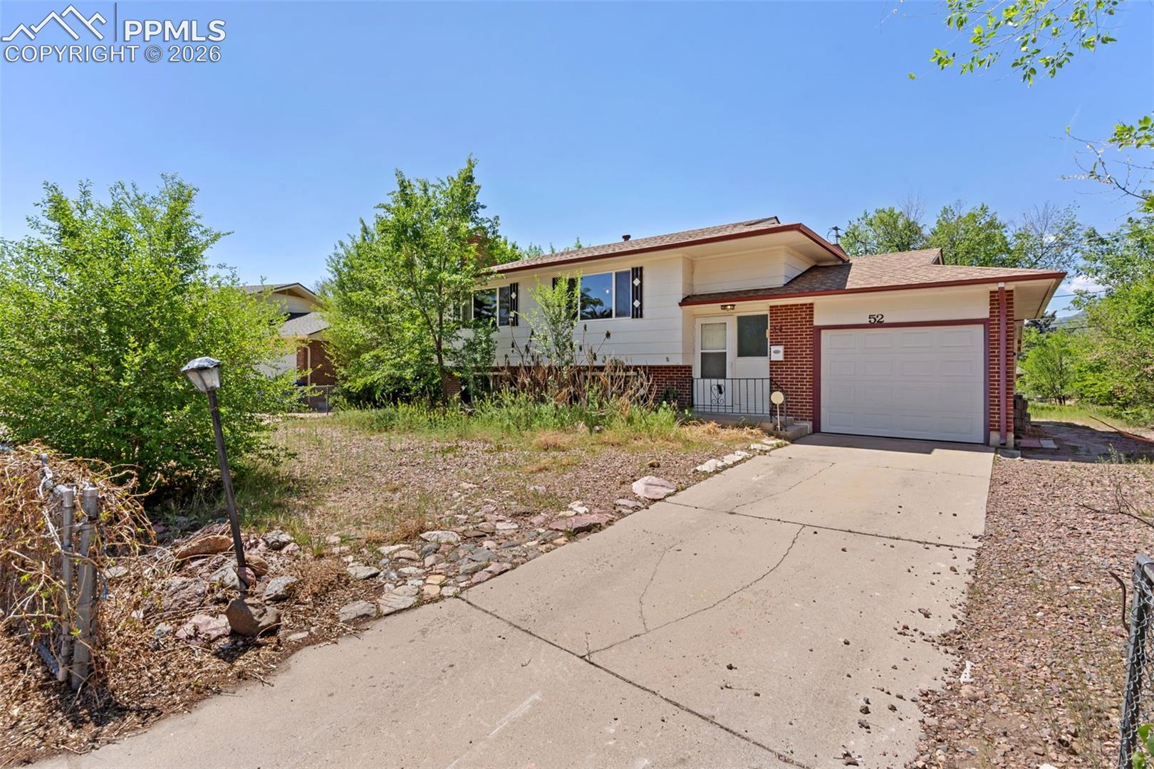 52 Willis Drive — photo