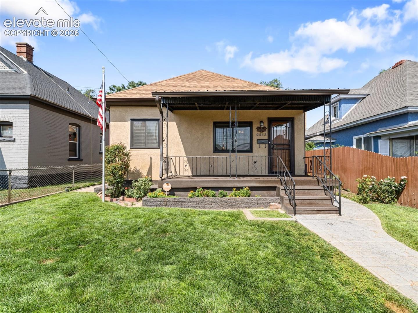 2213 E Evans Avenue — photo