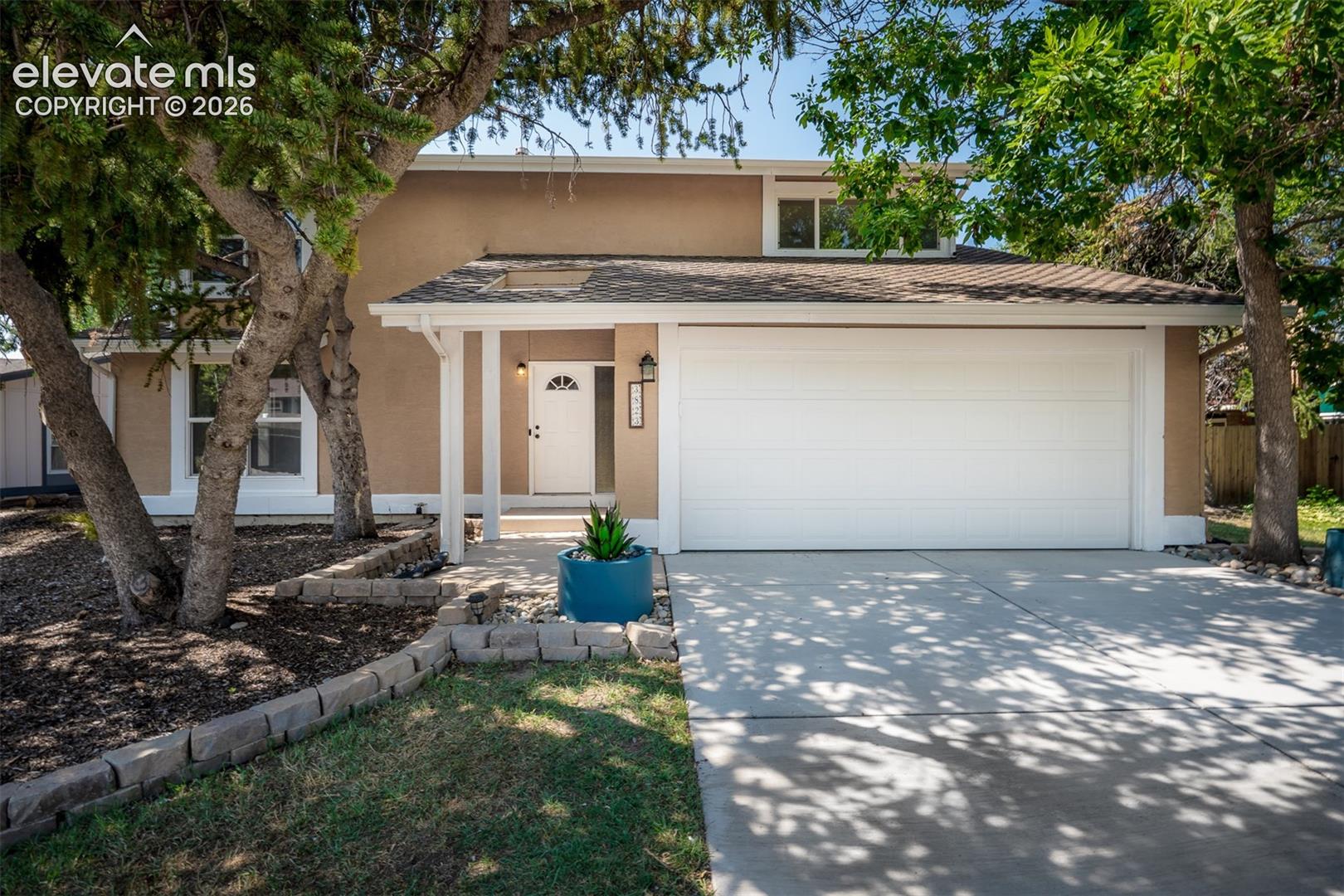 3823 Windsong Court — photo