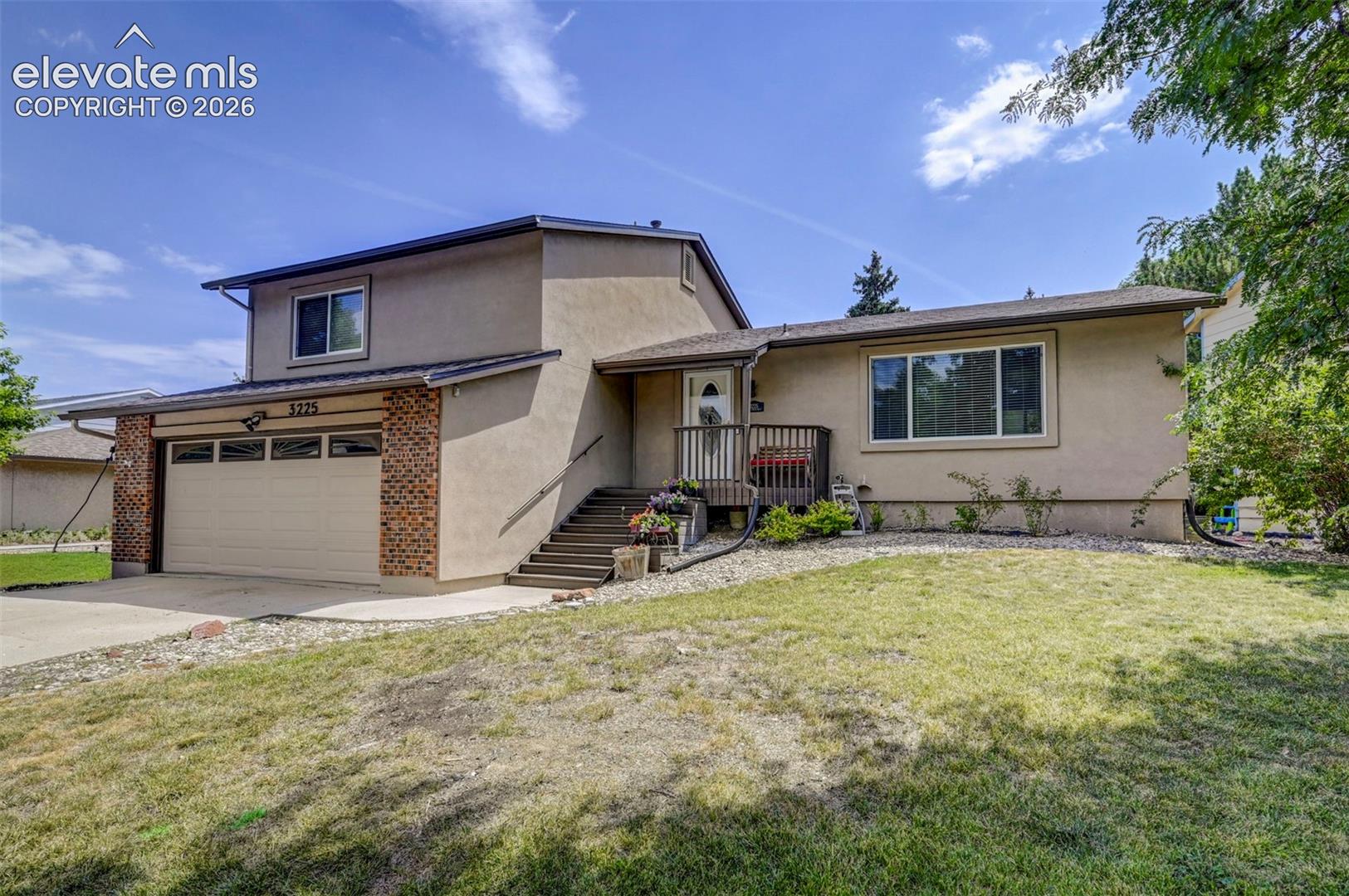 3225 Oak Creek Drive — photo