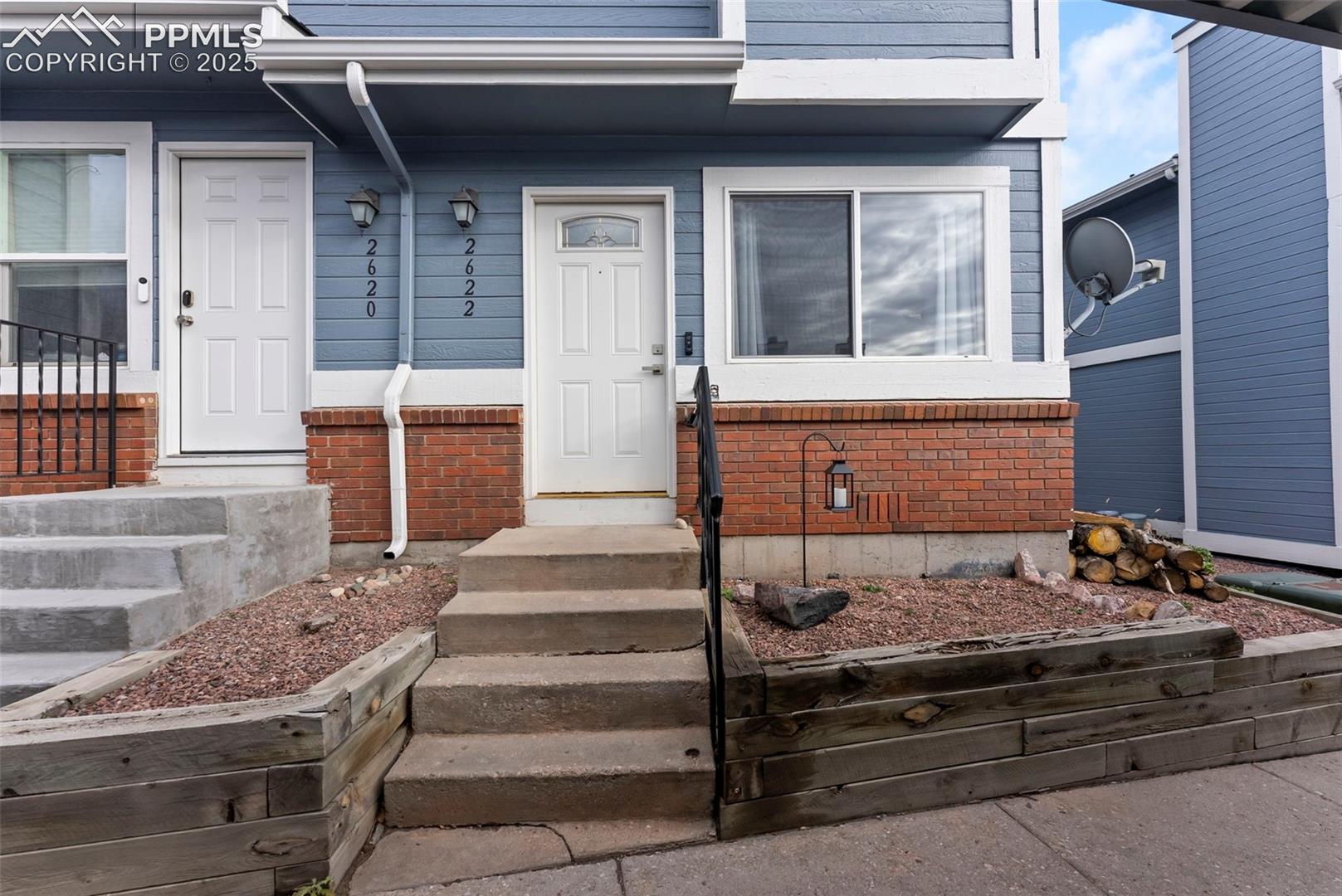 2622 Bannister Court — photo