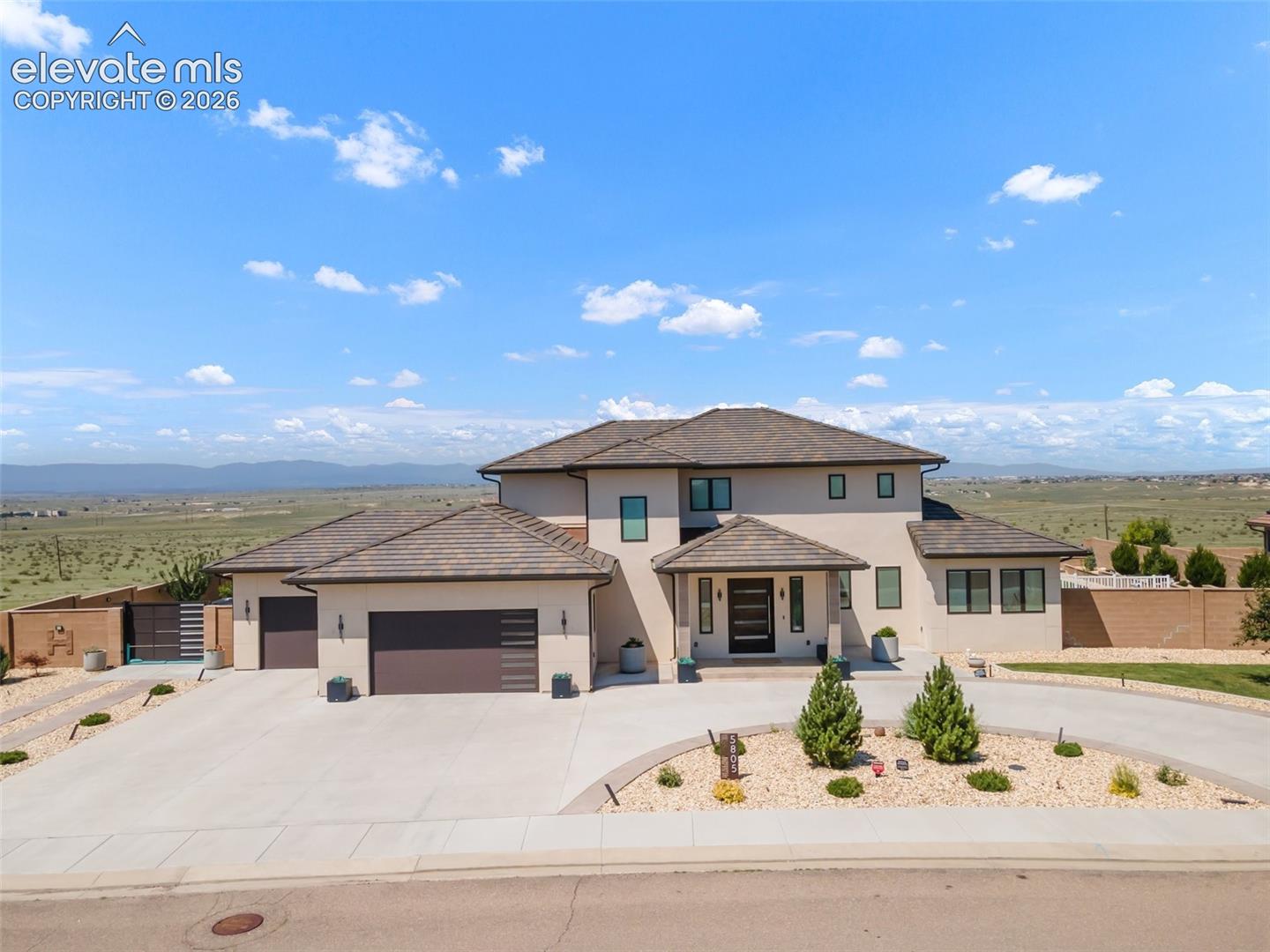 5805 Sawyer Ridge Drive — photo