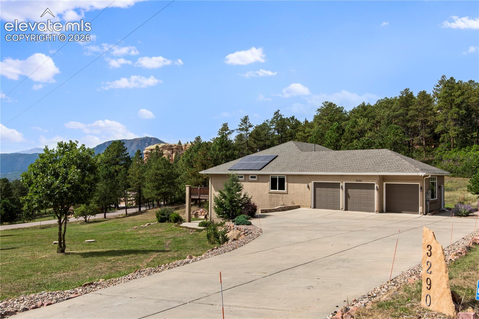 3290 Hamal Circle — photo