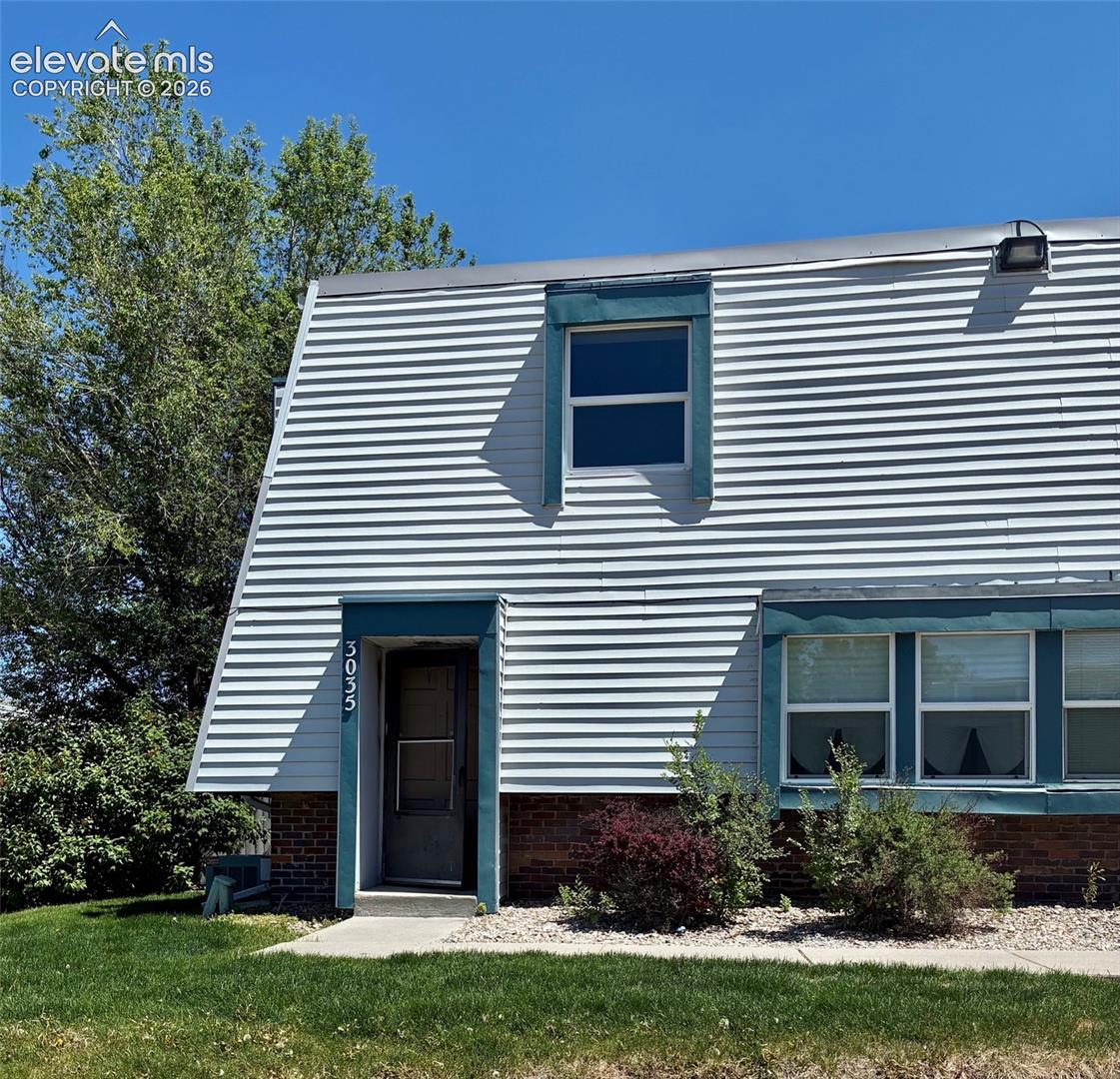 3035 E Fountain Boulevard — photo