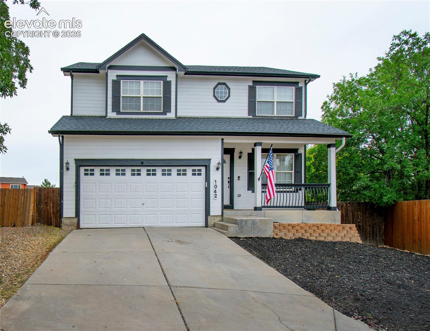 1042 Cailin Way — photo