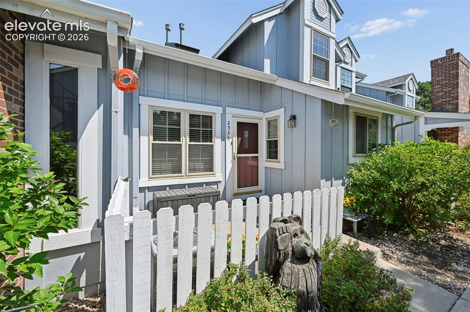 2535 Hatch Circle — photo