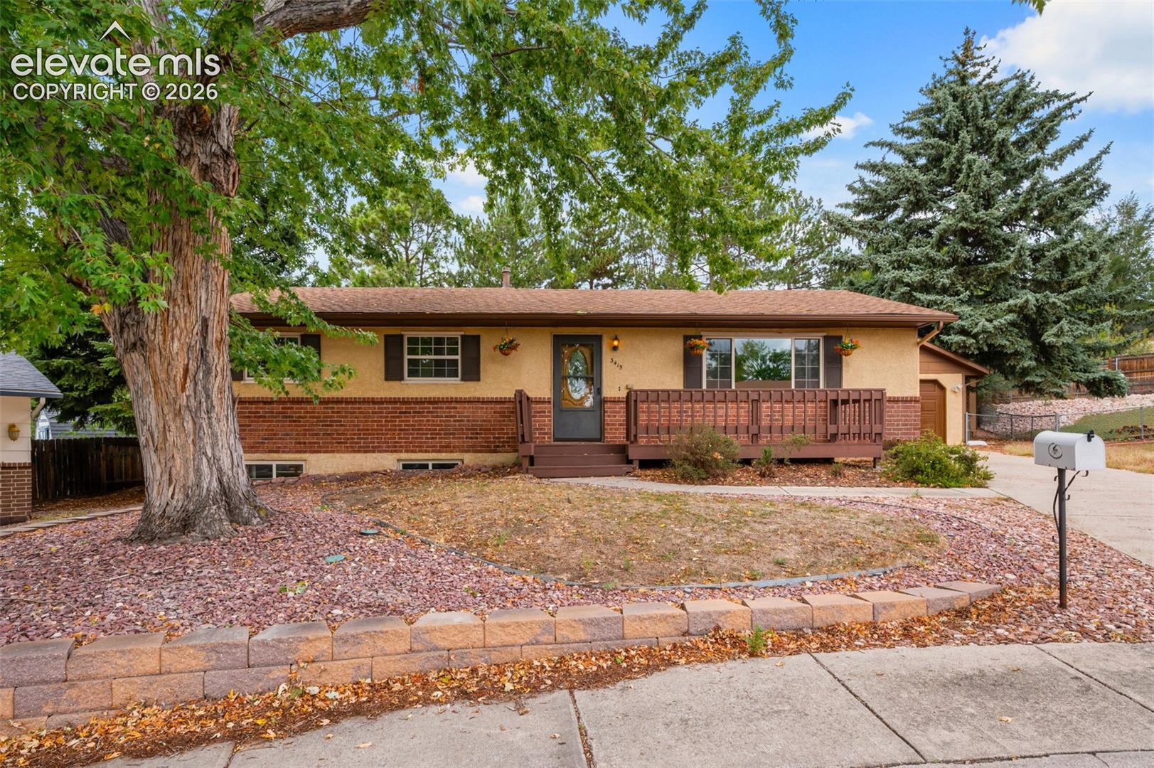 3415 Valejo Court — photo